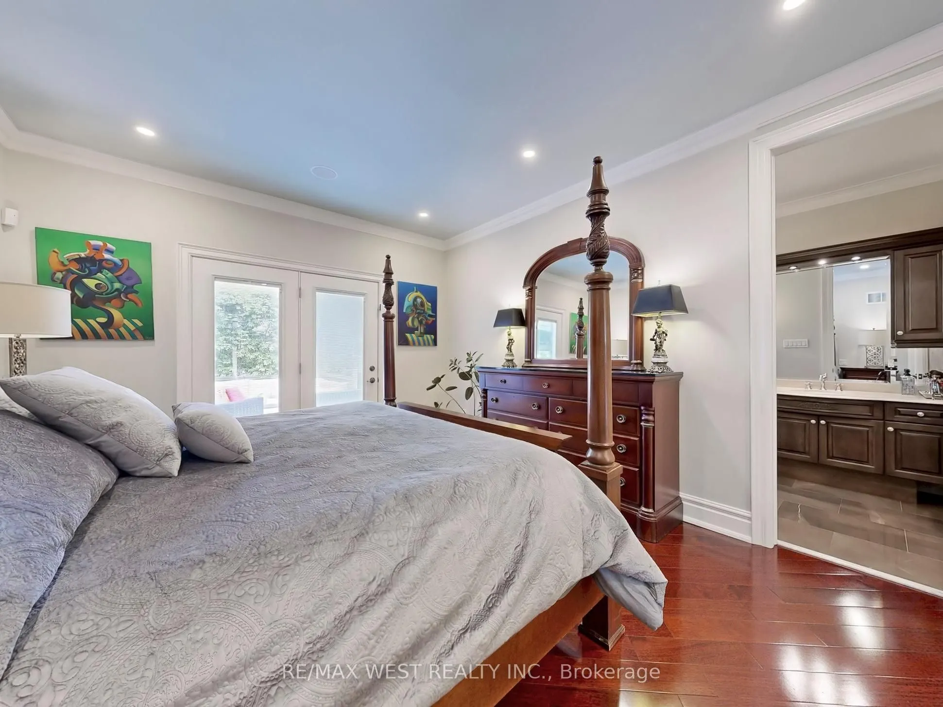 76 Petticoat Road