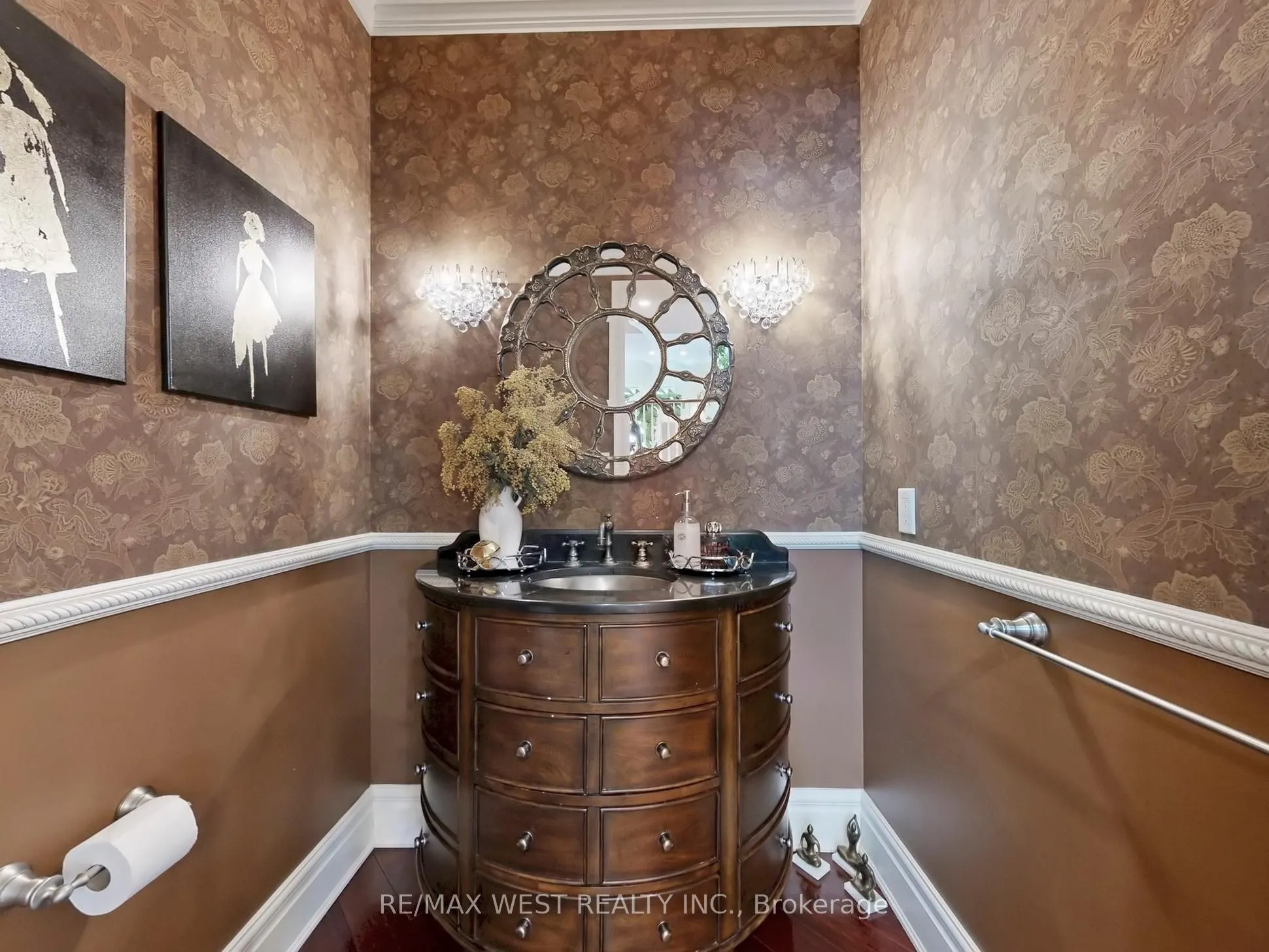 76 Petticoat Road