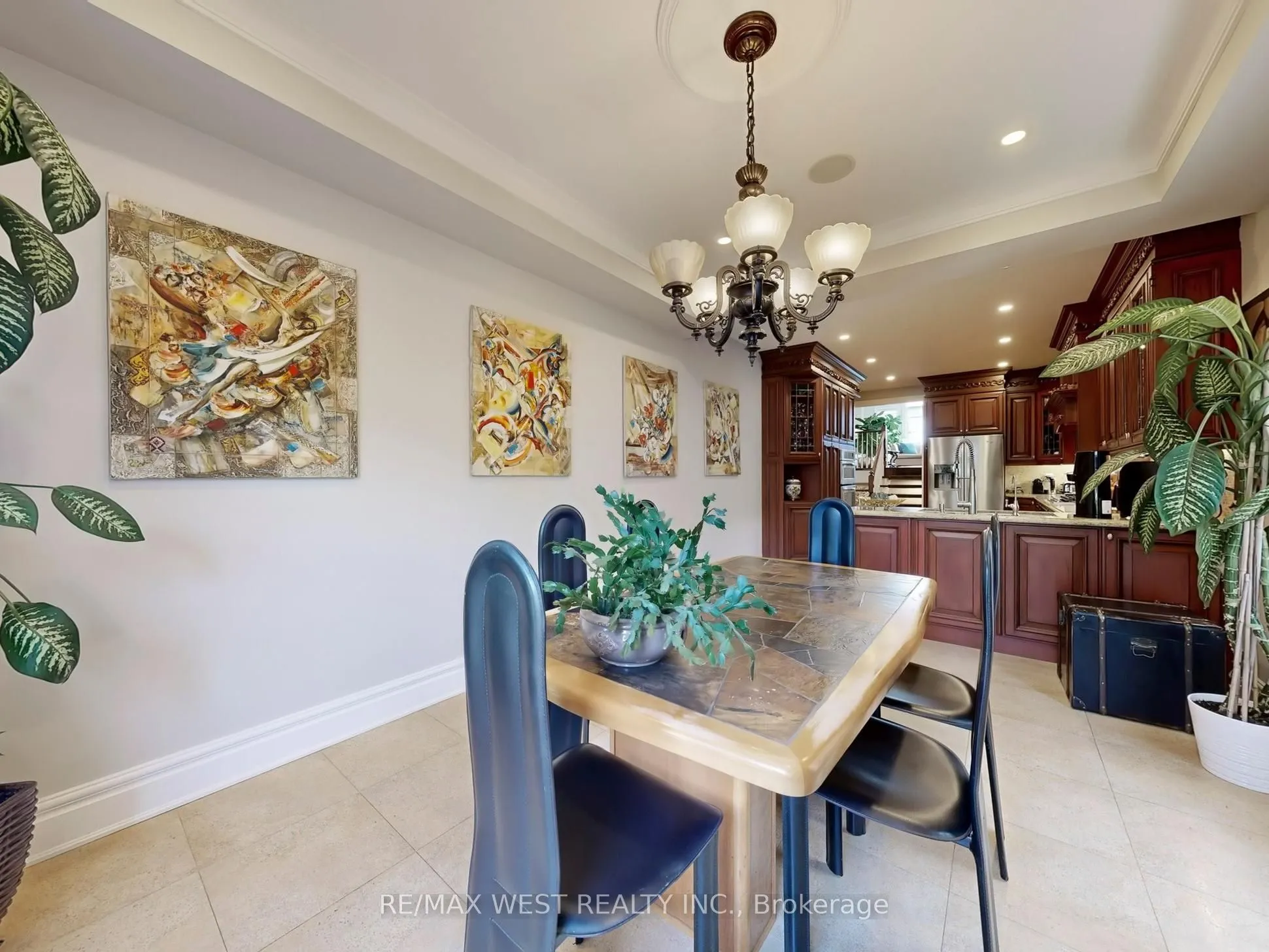 76 Petticoat Road