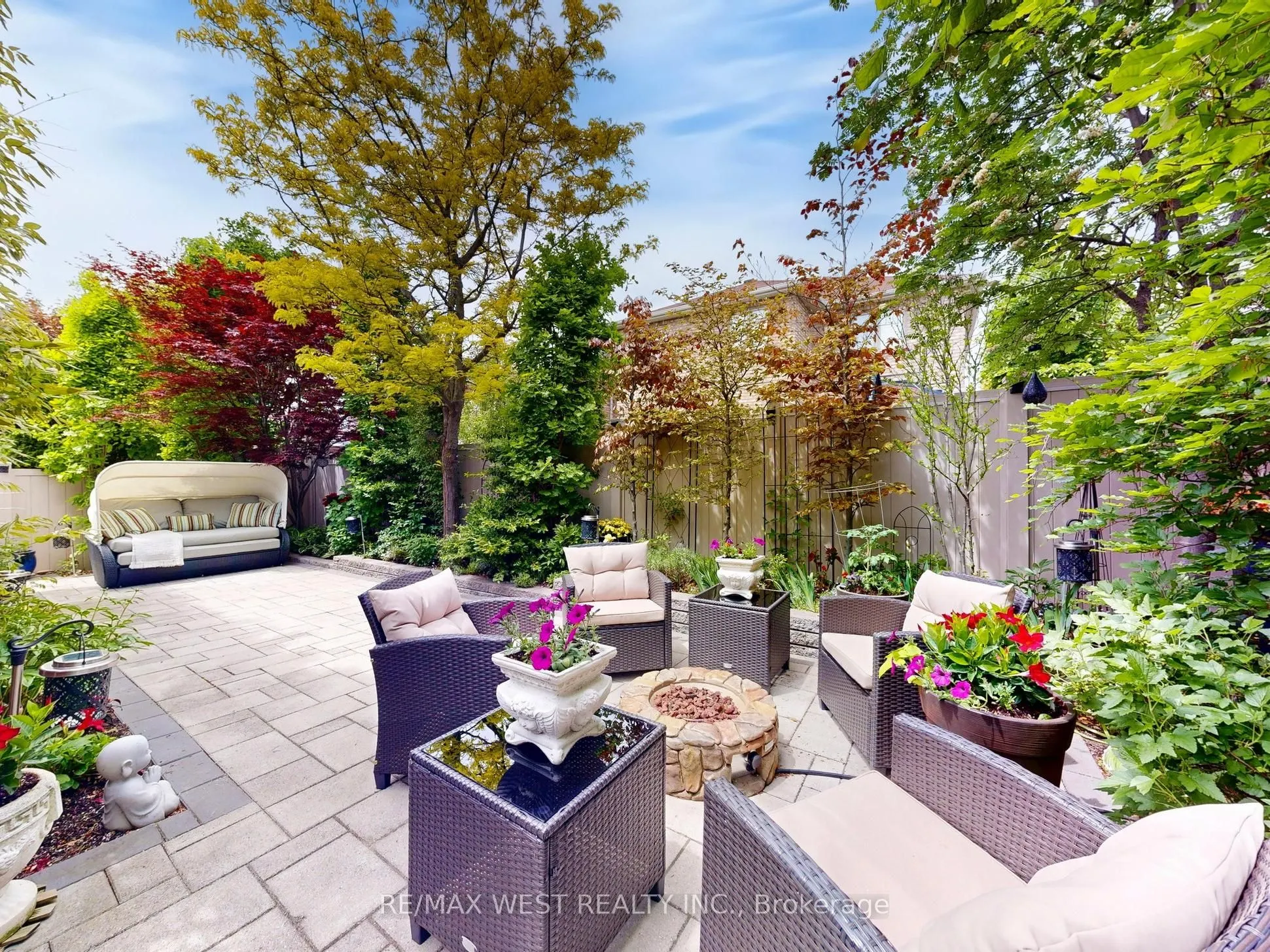 76 Petticoat Road