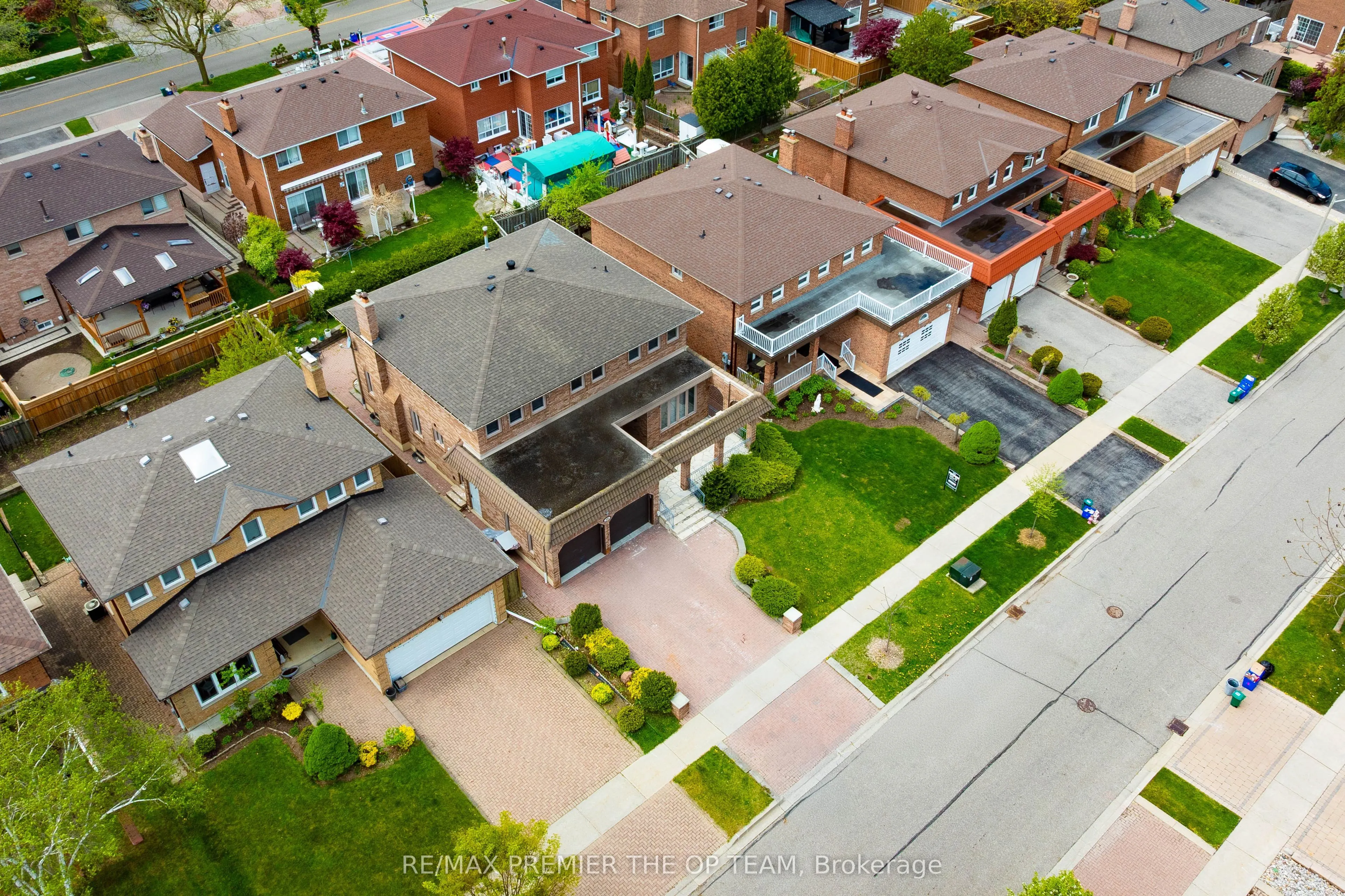 99 Benjamin Drive