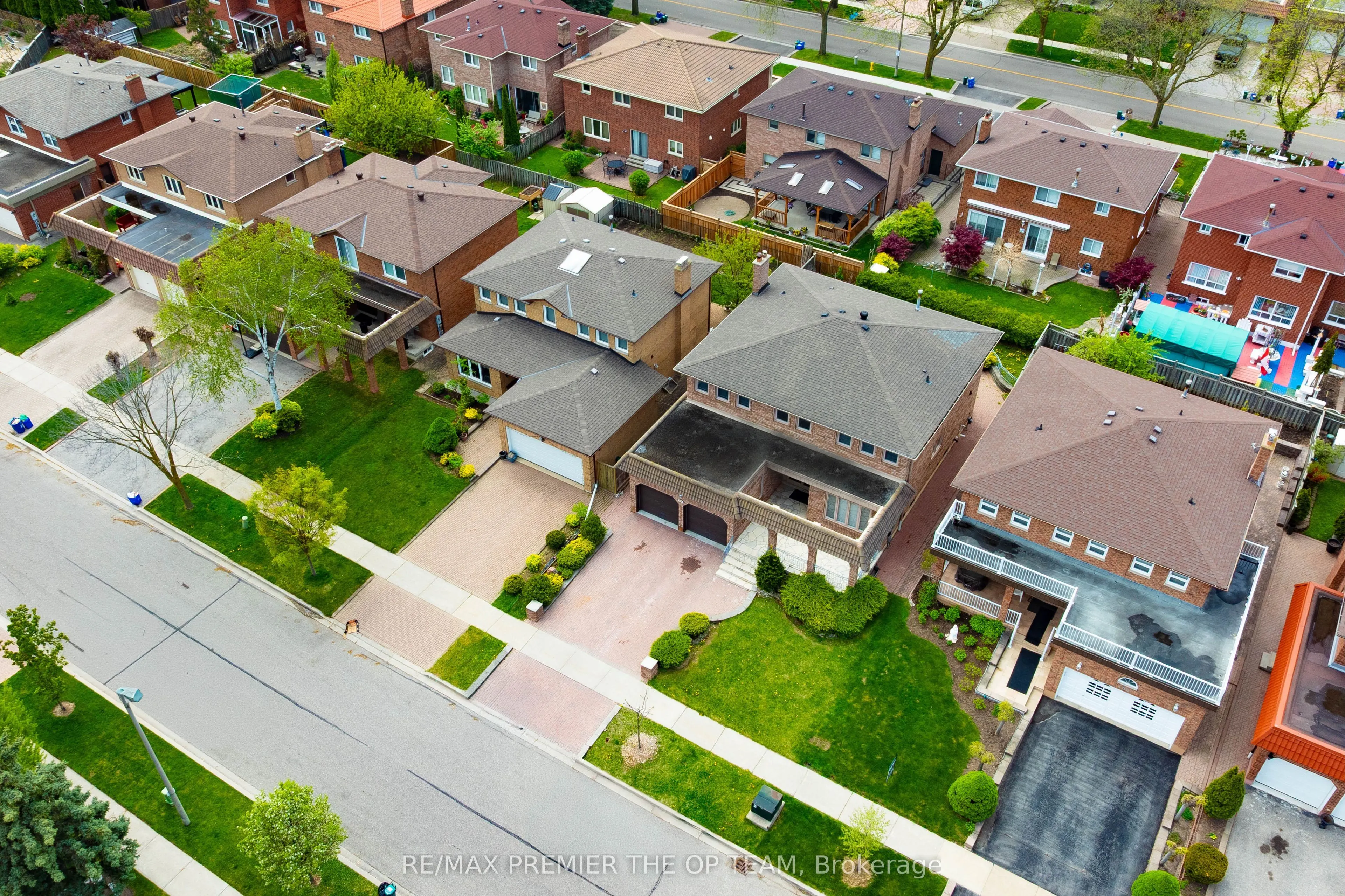 99 Benjamin Drive