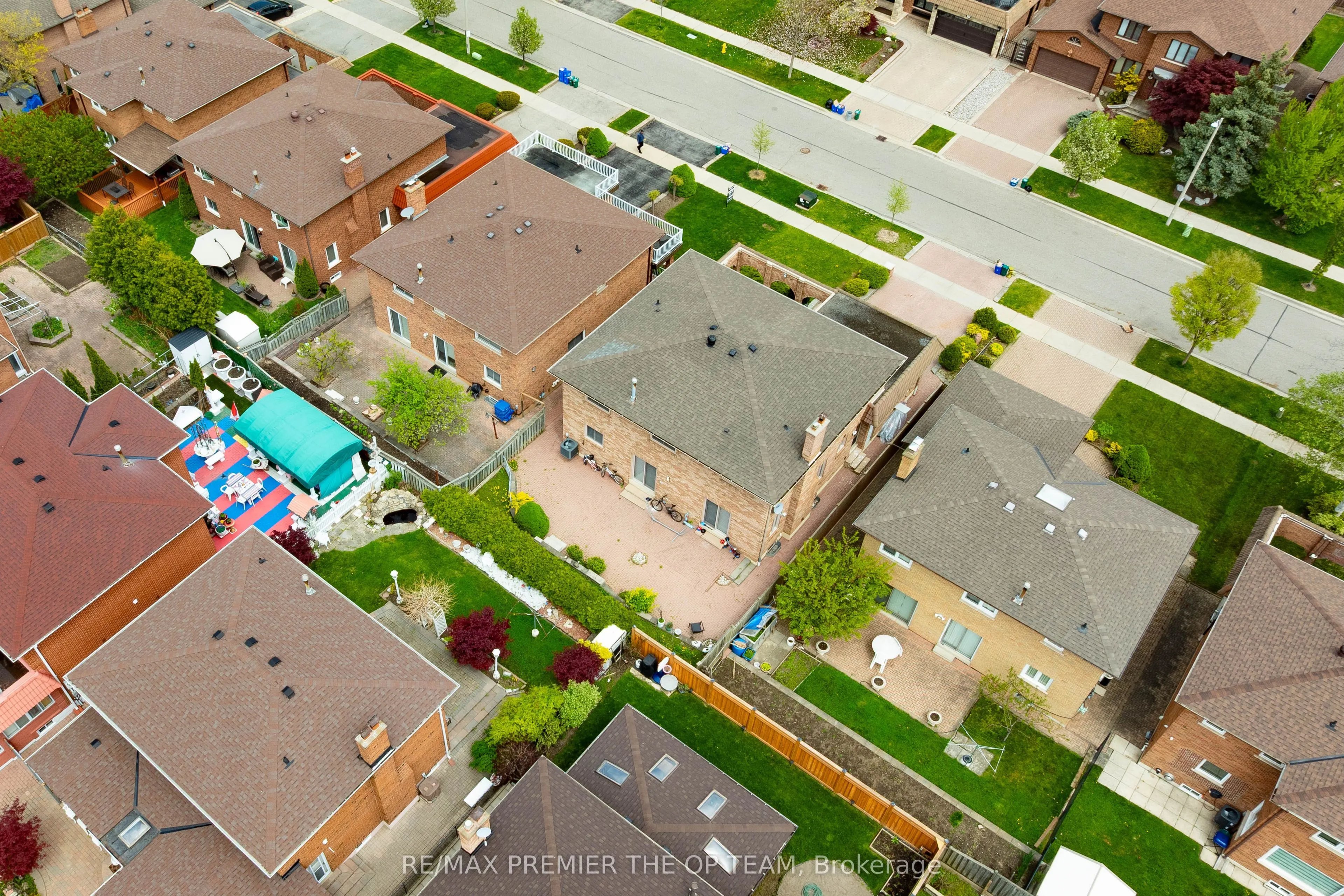 99 Benjamin Drive