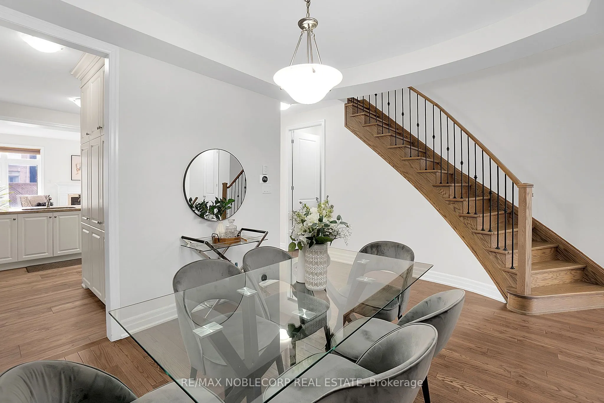 54 Wells Orchard Crescent