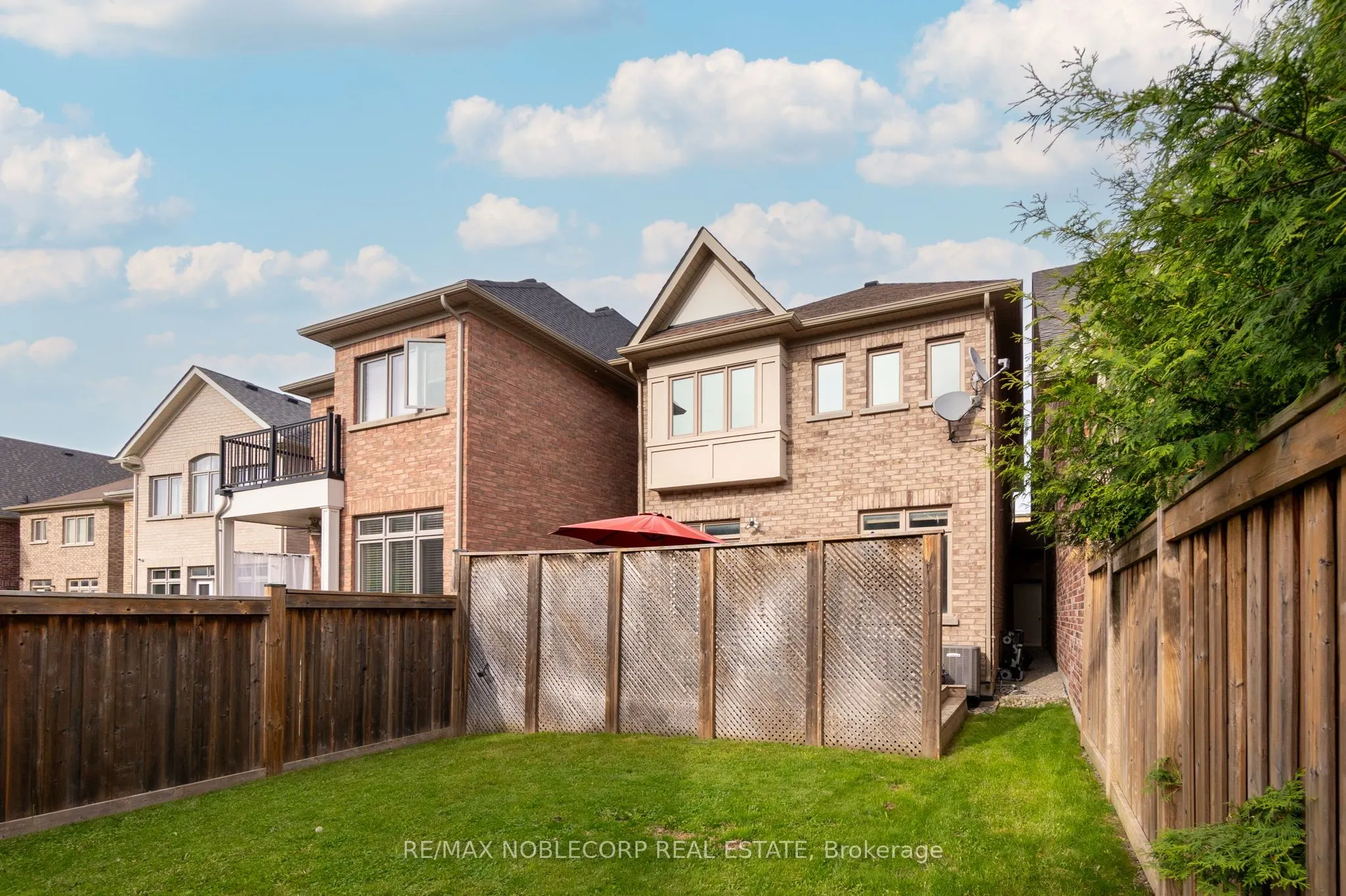 54 Wells Orchard Crescent