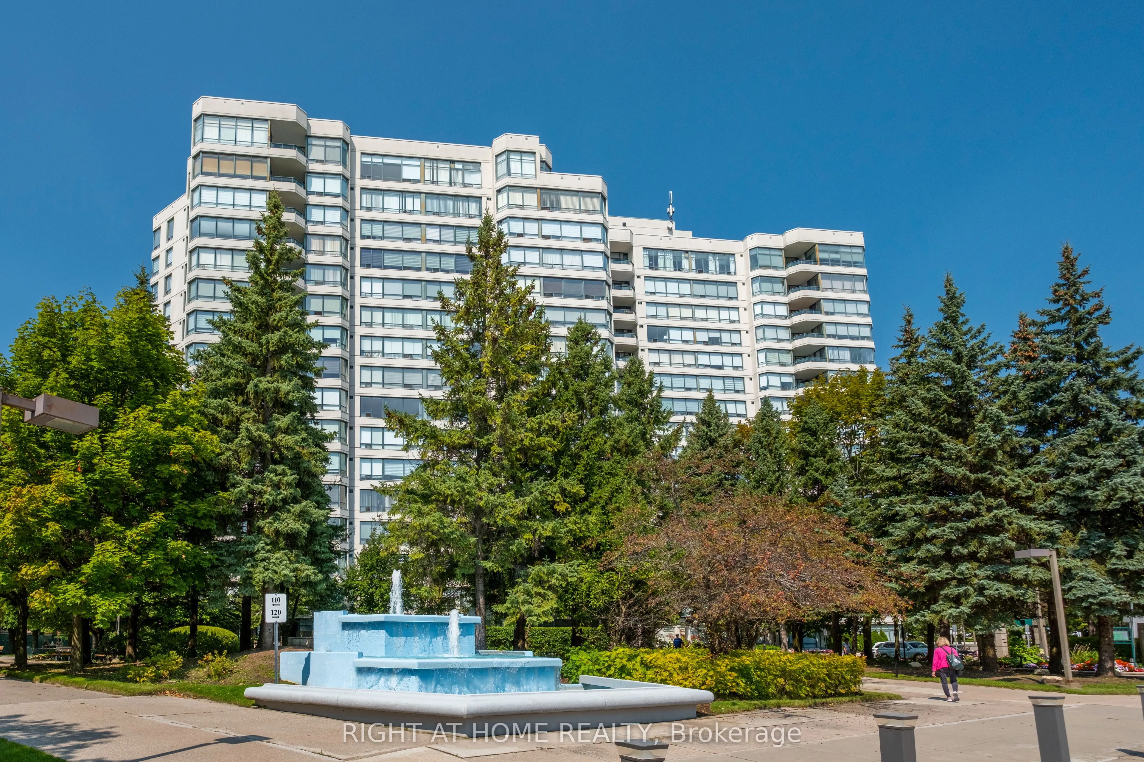 120 Promenade Circle, #307