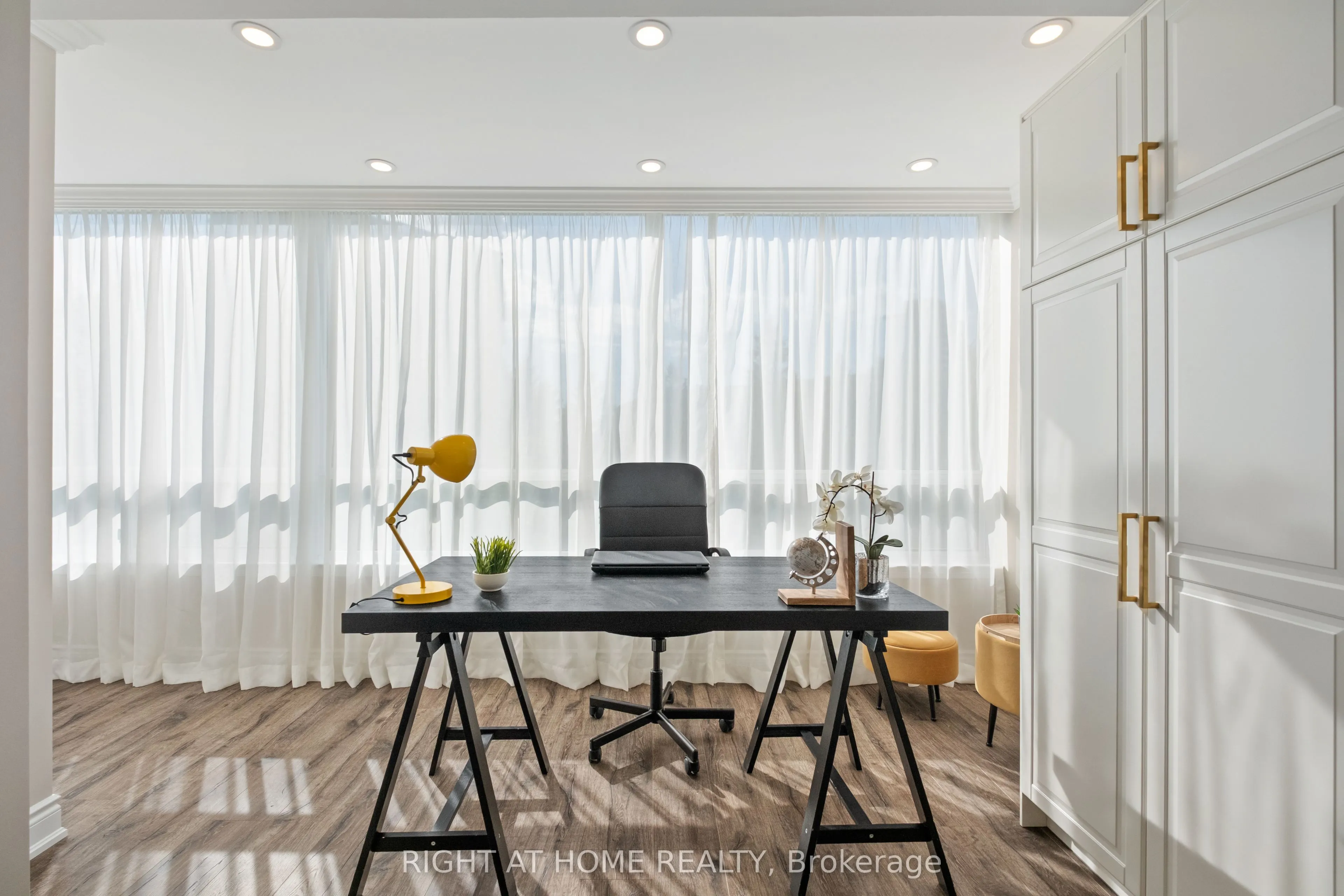 120 Promenade Circle, #307