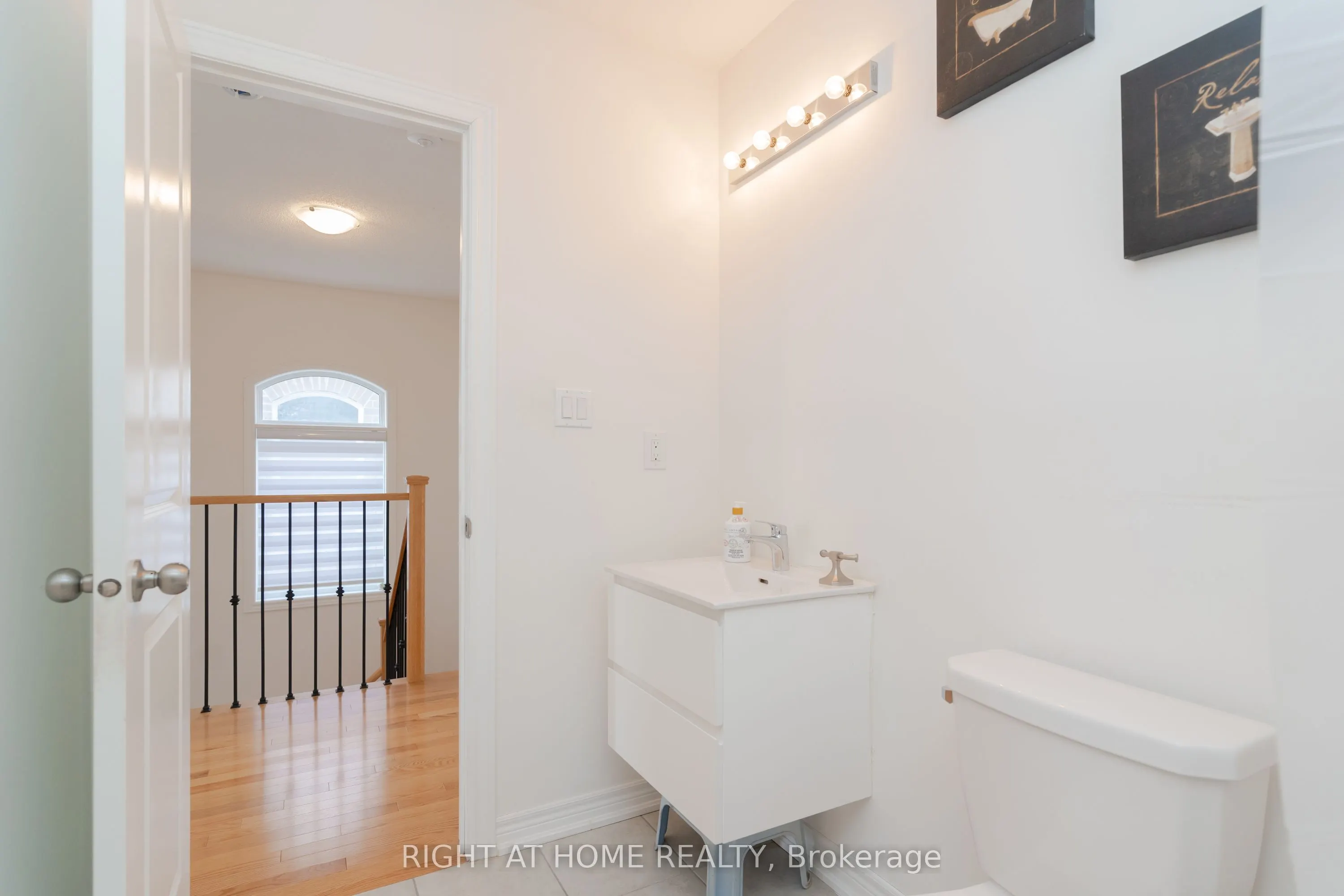 12 Globemaster Lane