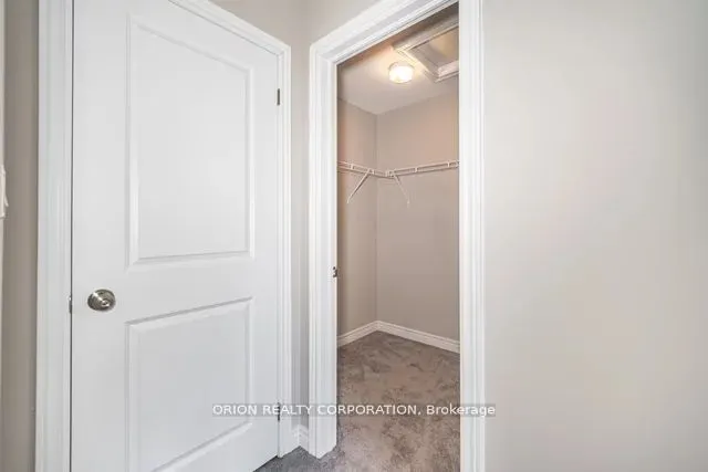 53 Clifford Crescent
