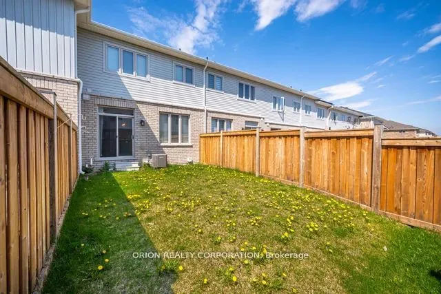 53 Clifford Crescent