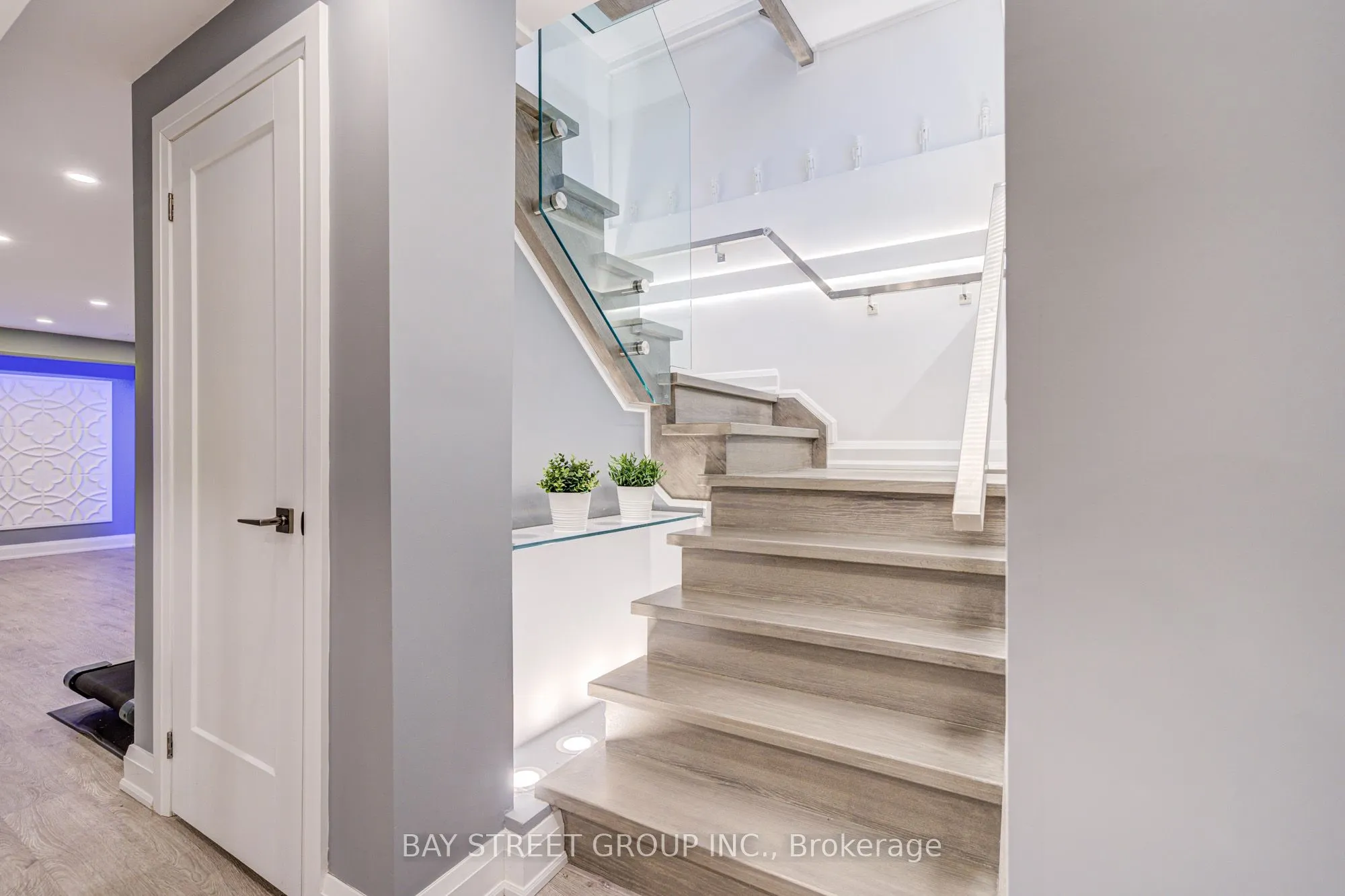 48 Coldstream Crescent