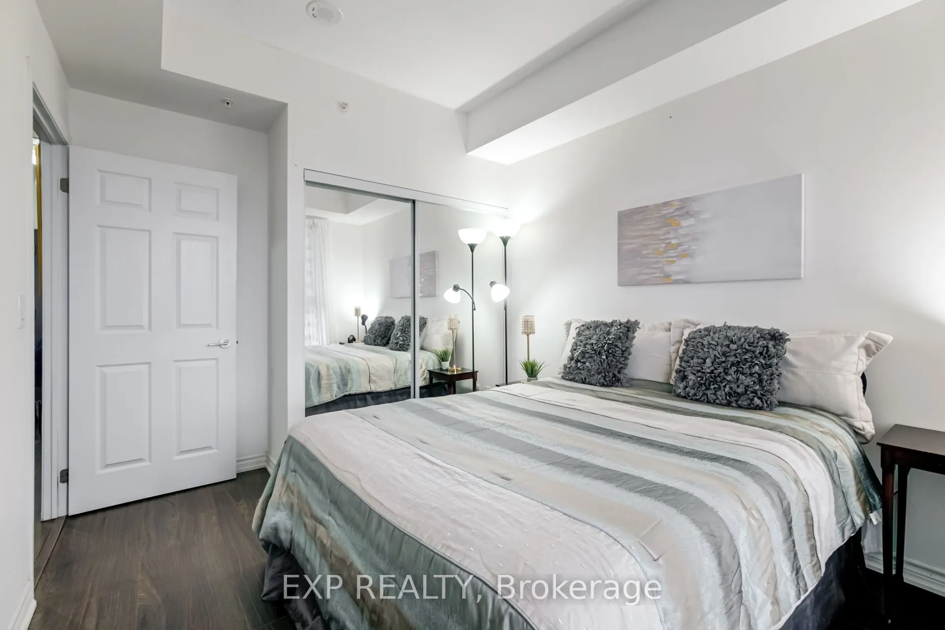 11611 Yonge Street, #317