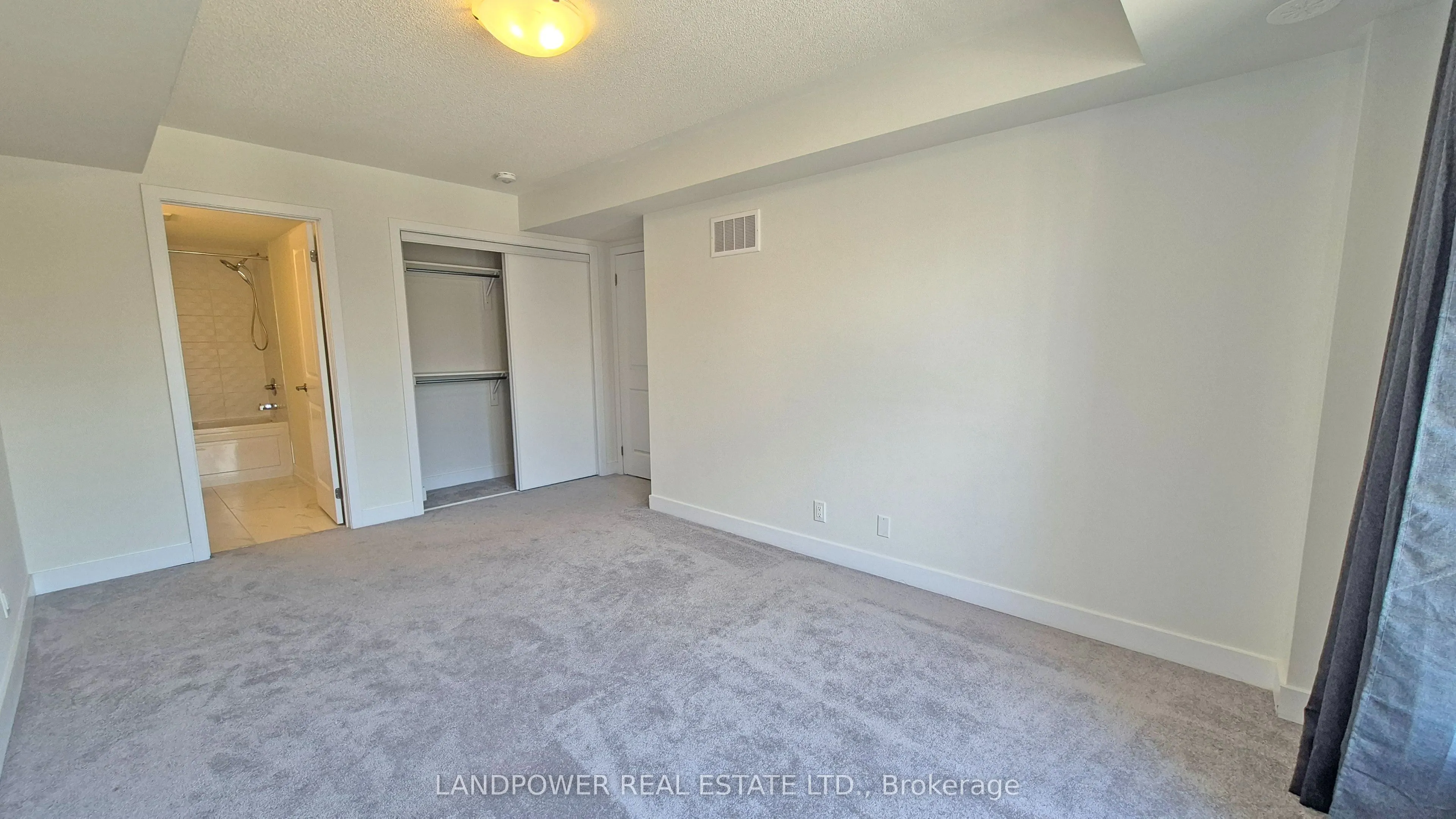 21 Gilbert Wright Avenue
