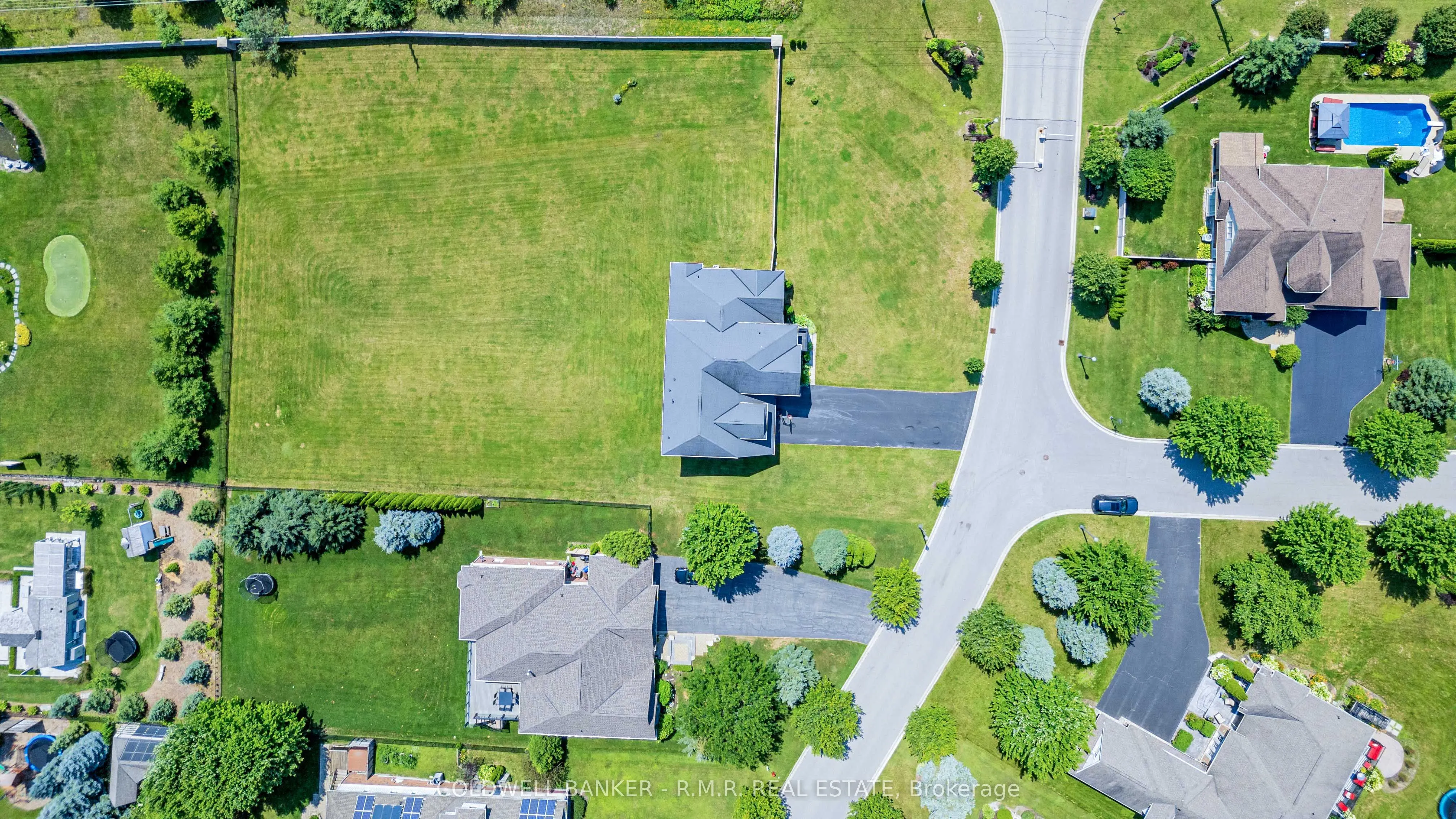 19 Forestgreen Drive