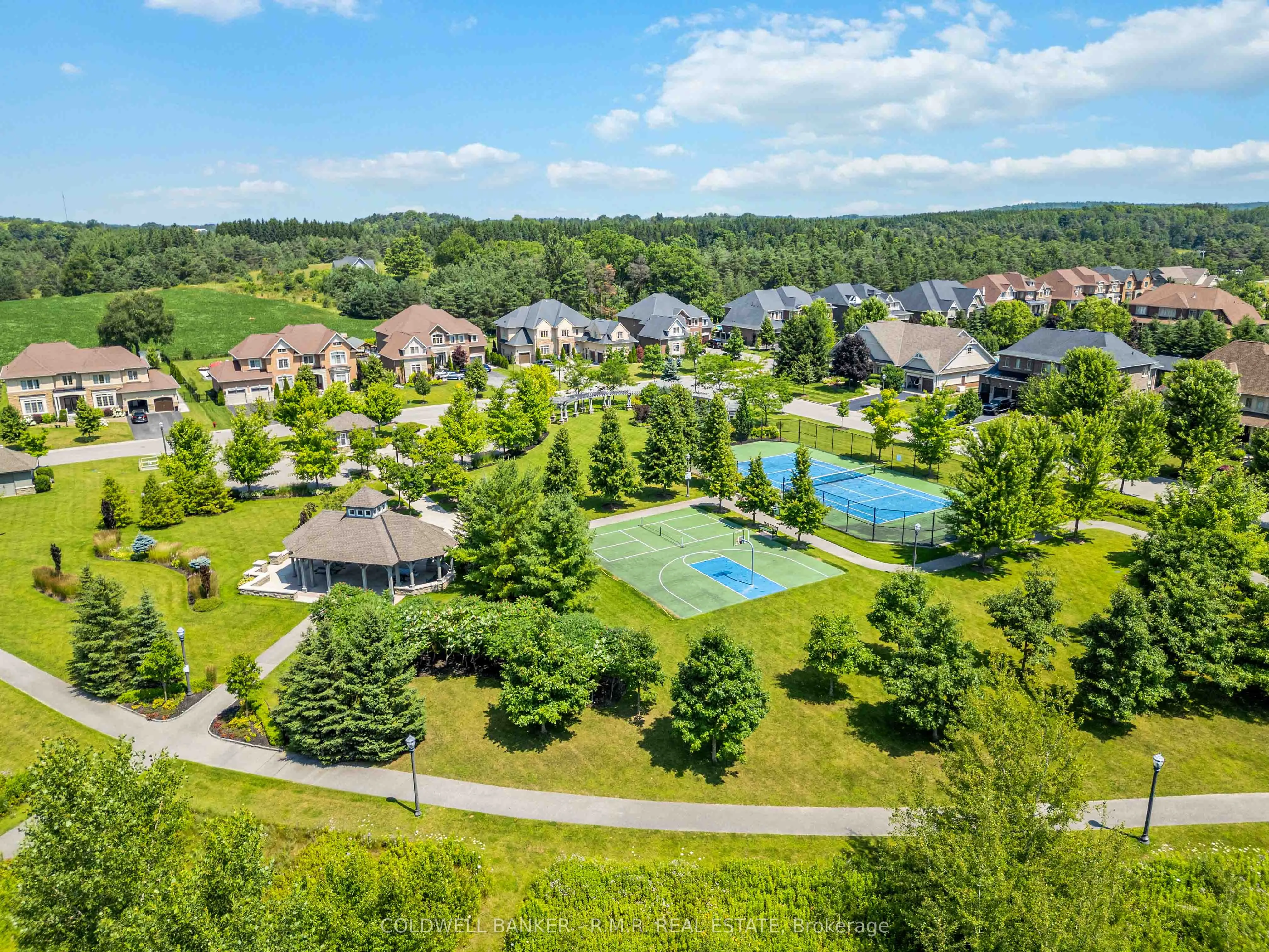 19 Forestgreen Drive