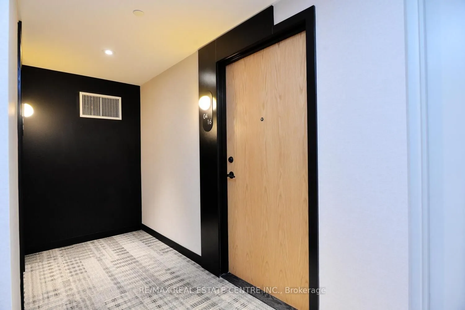7950 Bathurst Street, #416