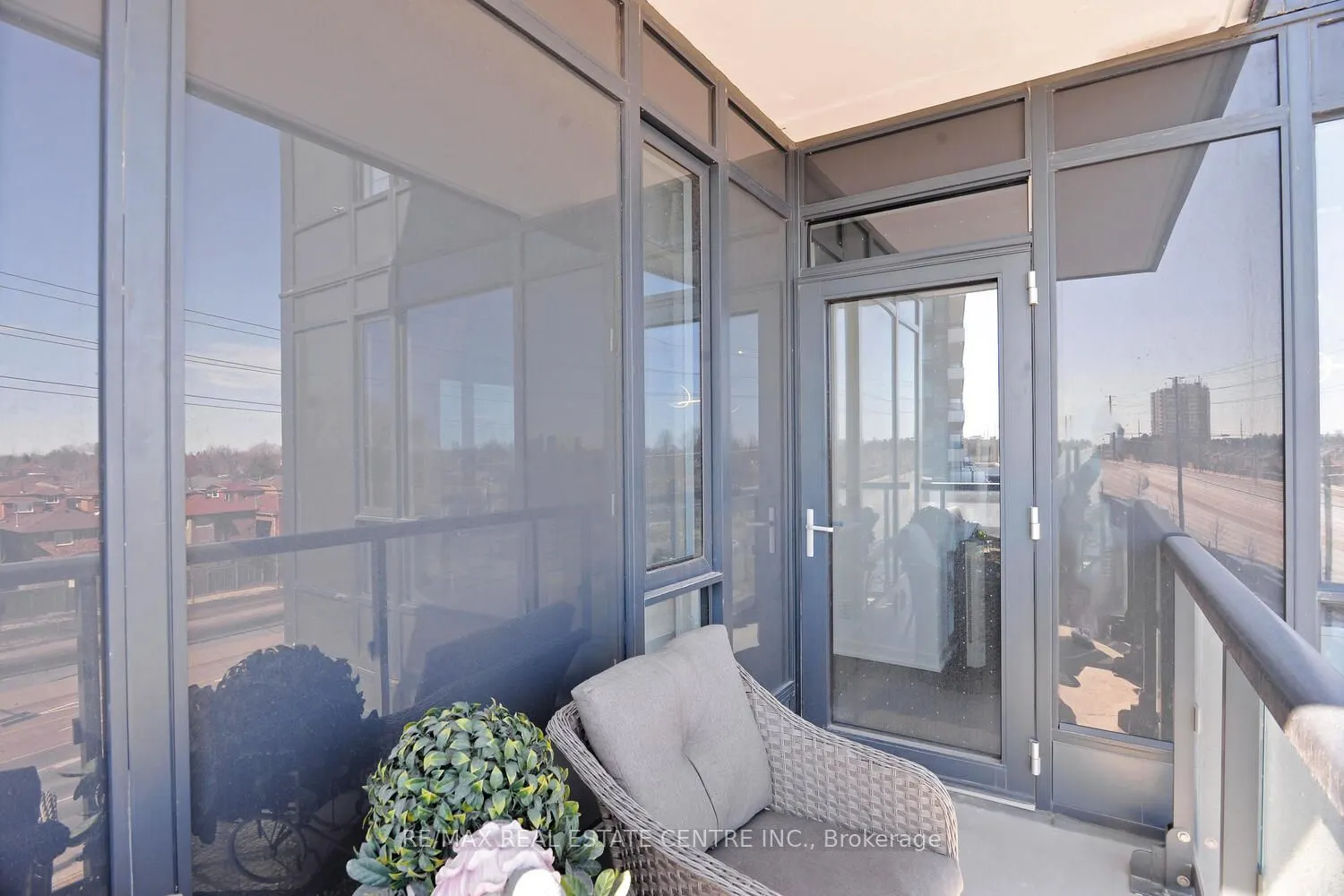 7950 Bathurst Street, #416