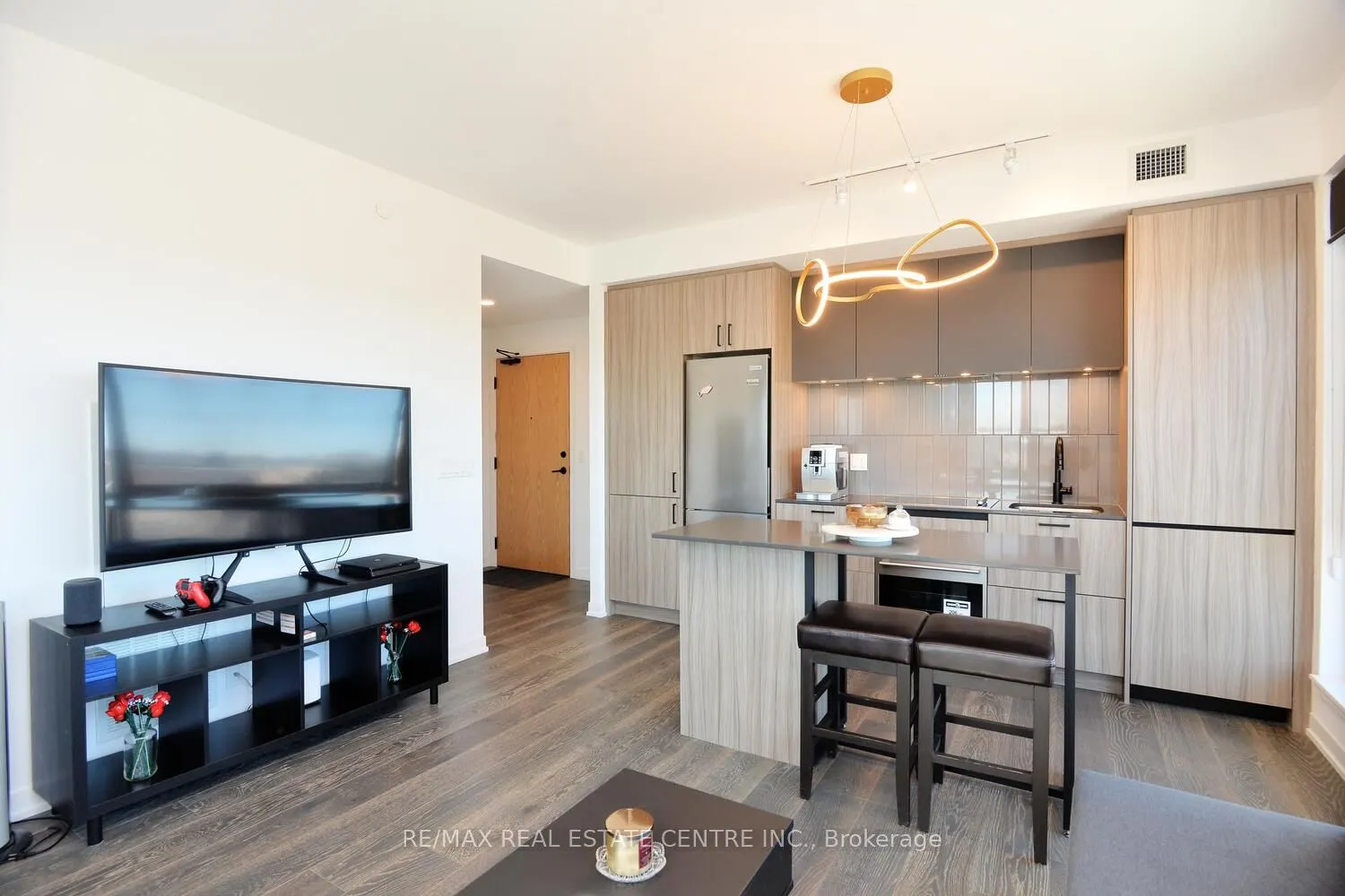7950 Bathurst Street, #416
