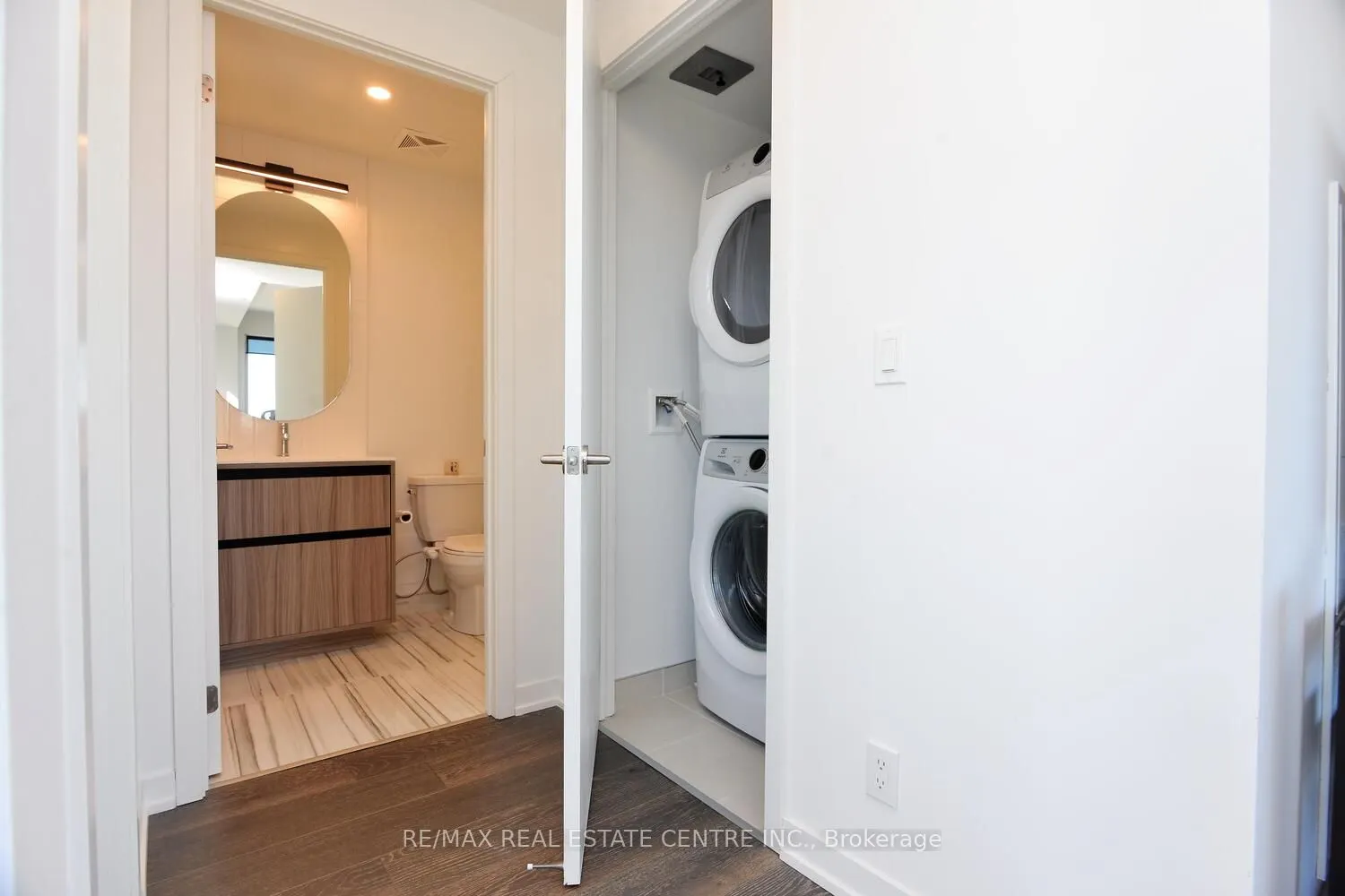7950 Bathurst Street, #416