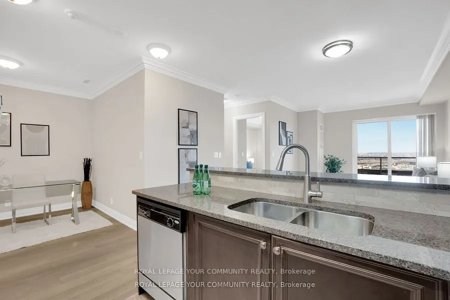 9225 Jane Street, #1610