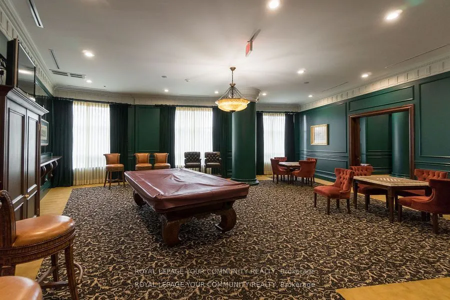 9225 Jane Street, #1610