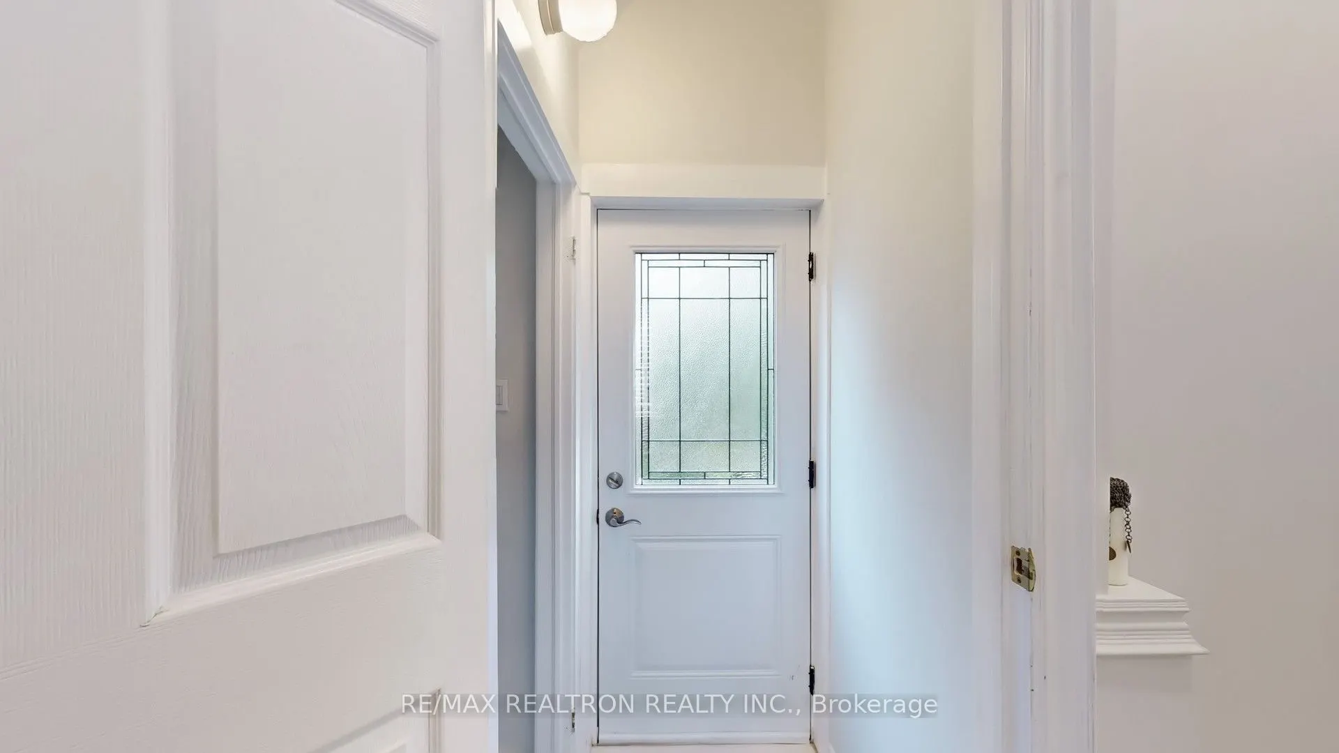 72 Sir Sanford Fleming Way