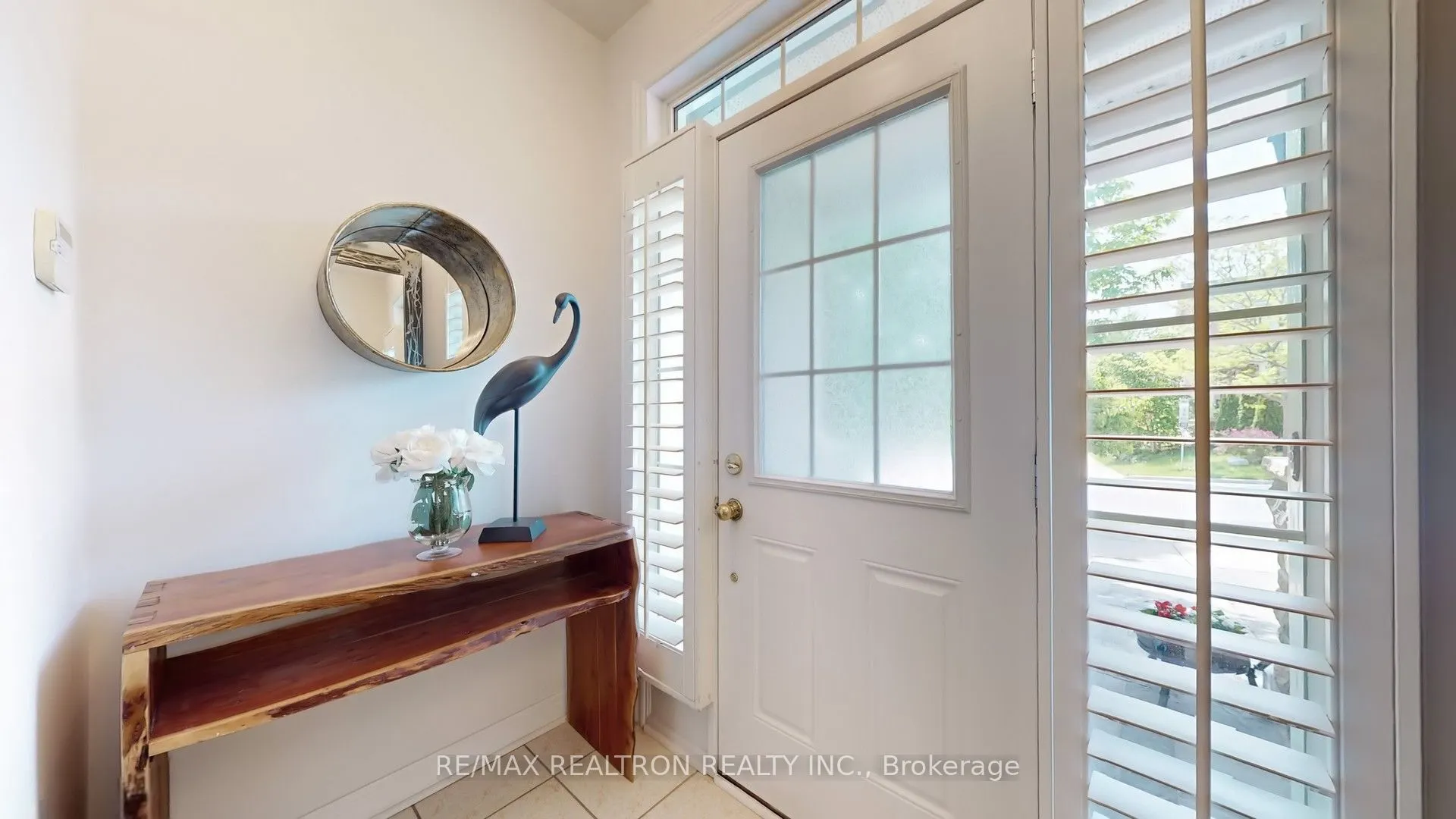 72 Sir Sanford Fleming Way