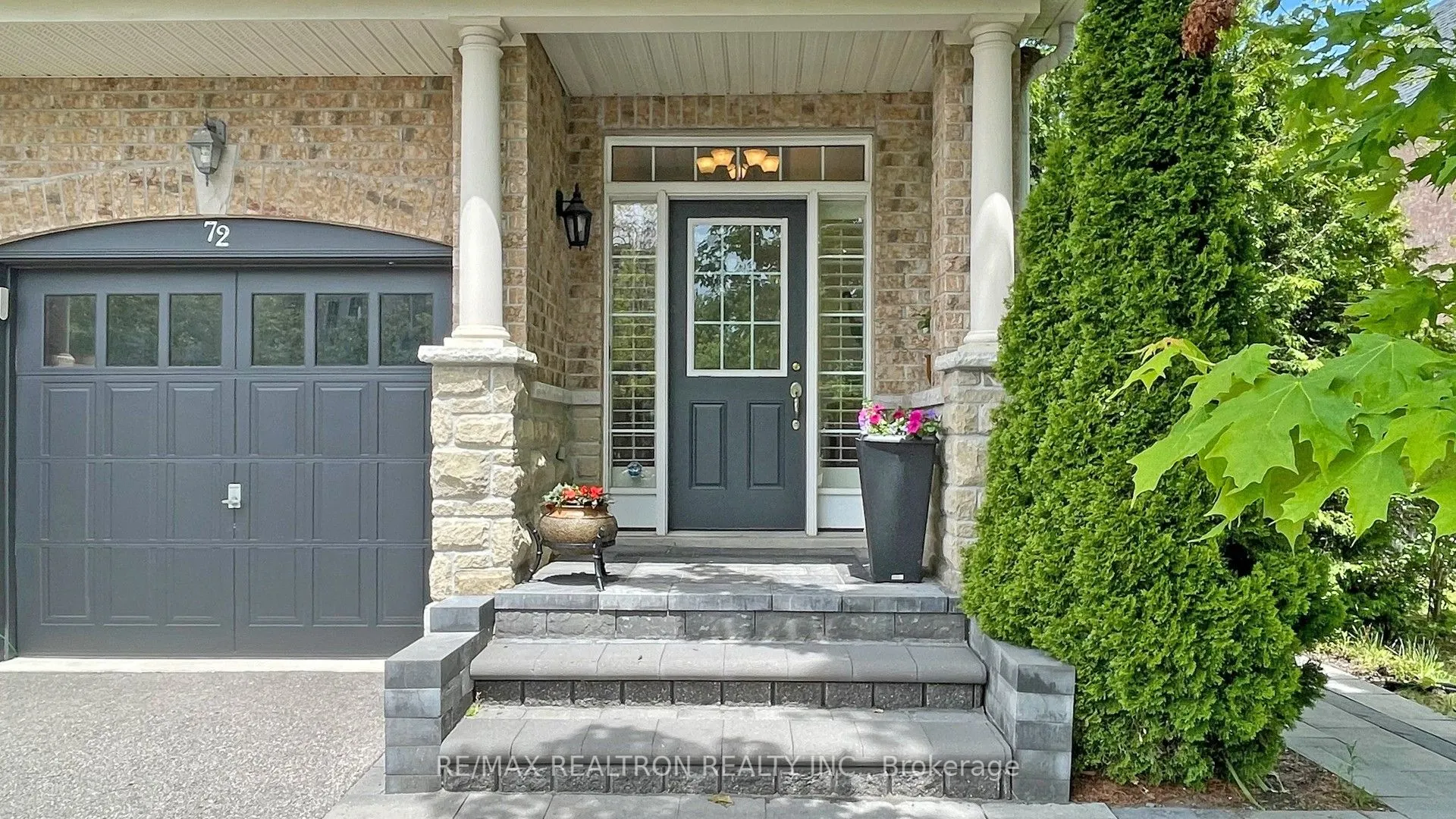 72 Sir Sanford Fleming Way