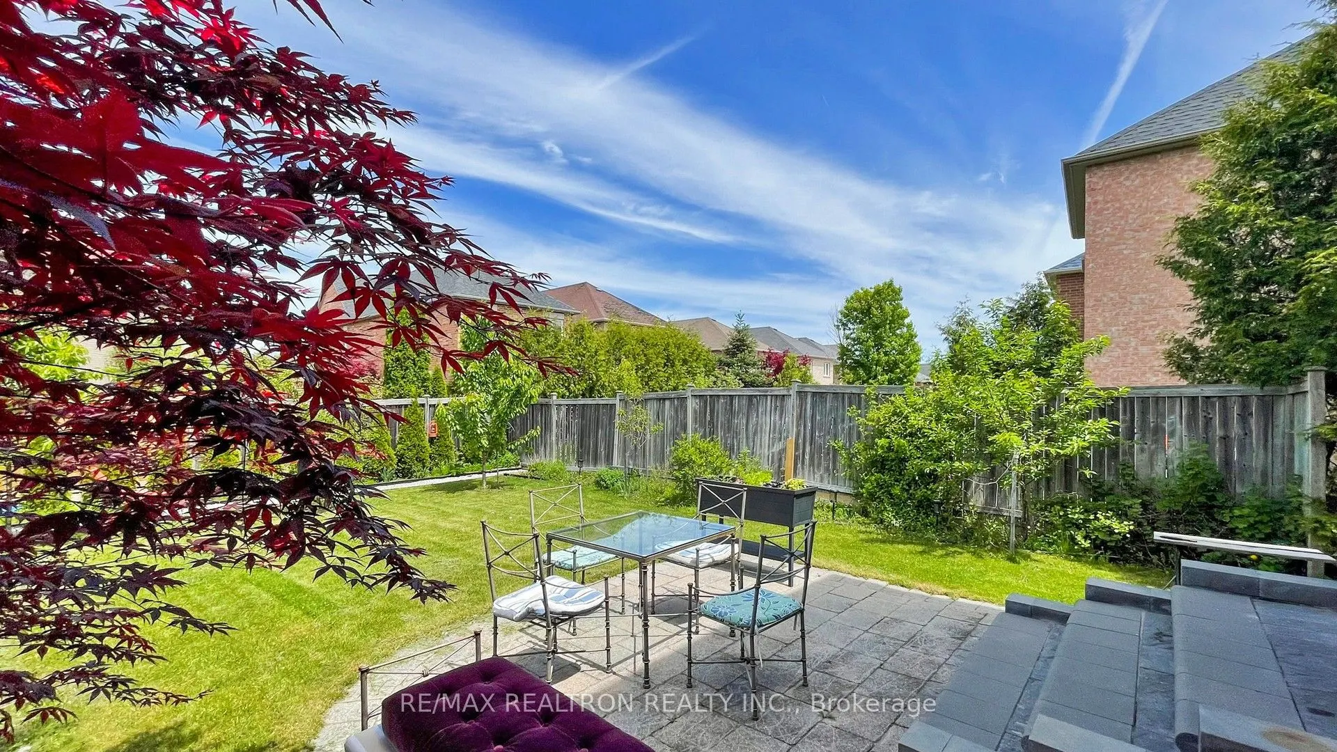 72 Sir Sanford Fleming Way