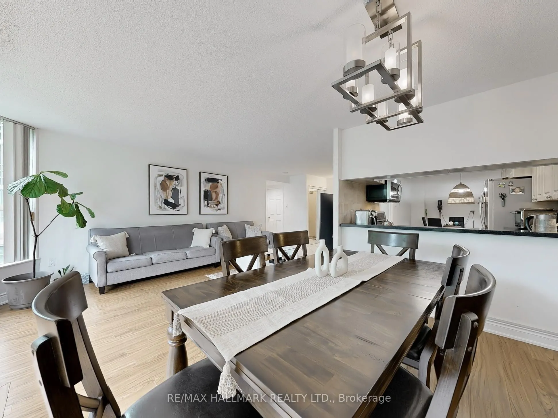 7805 Bayview Avenue, #223