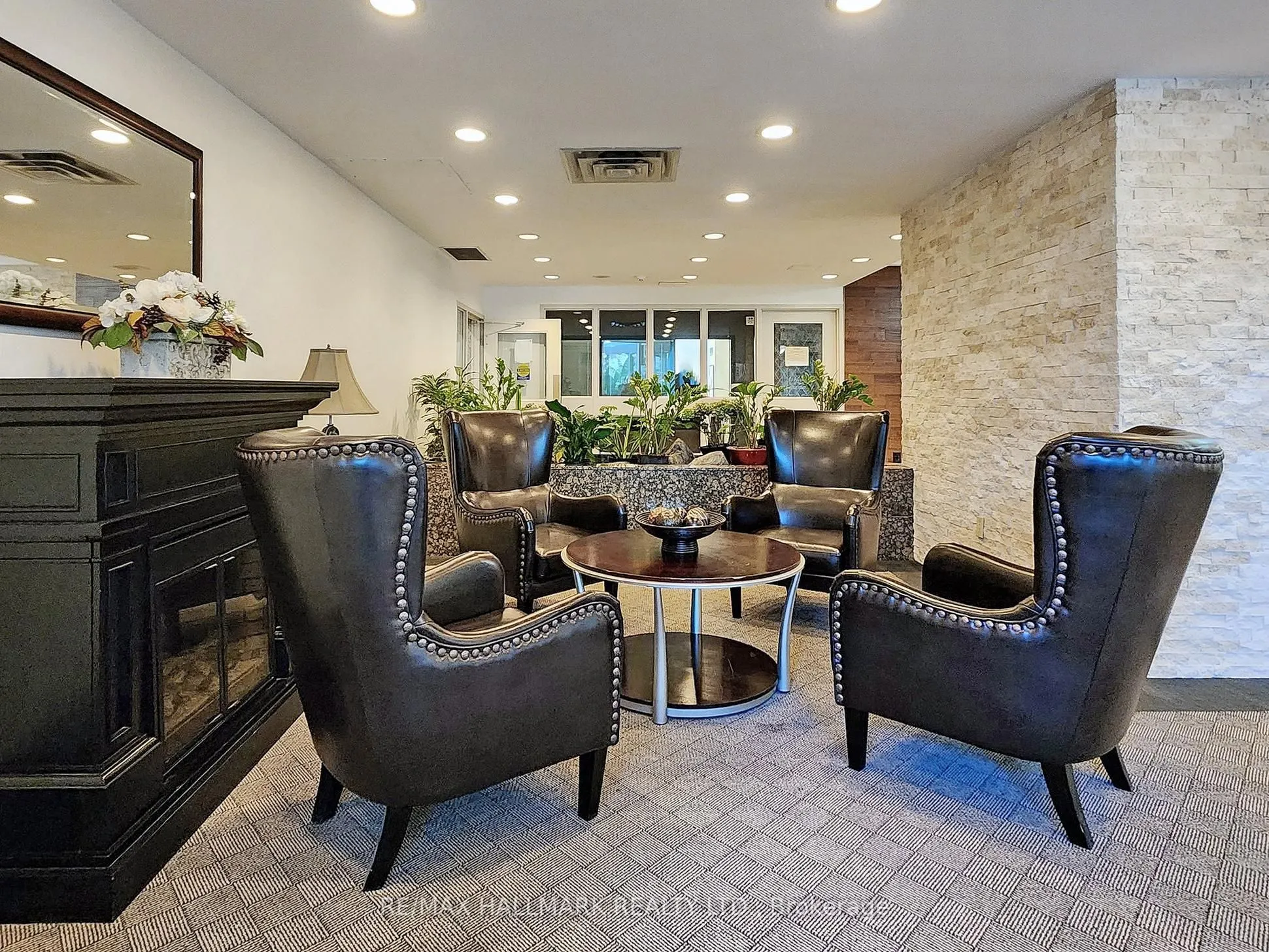 7805 Bayview Avenue, #223