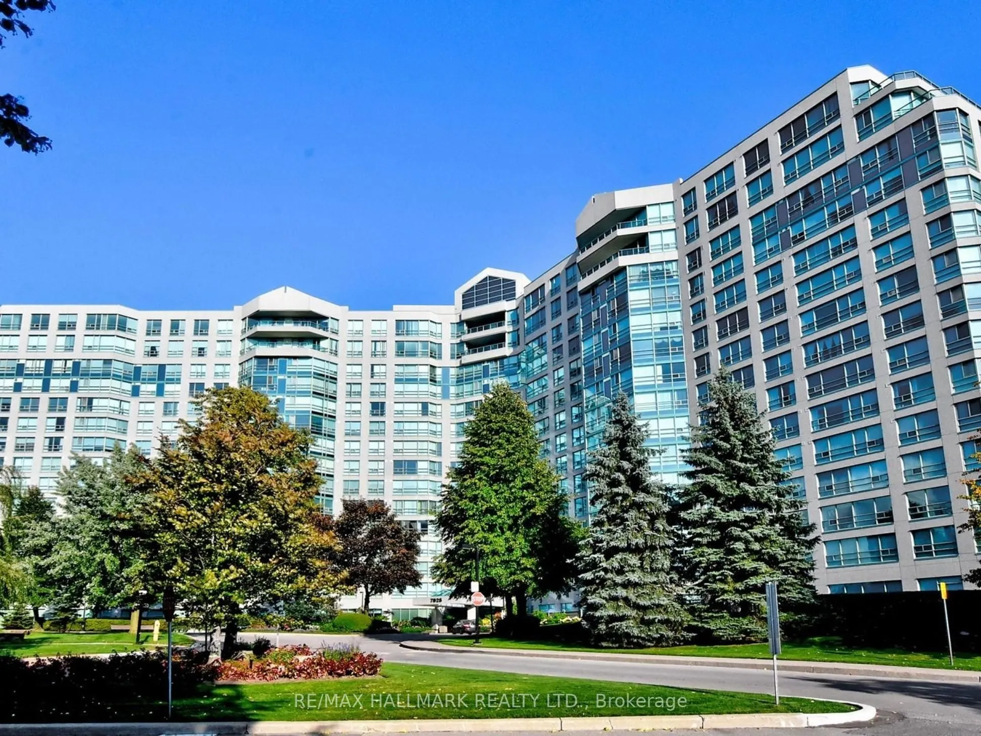 7805 Bayview Avenue, #223