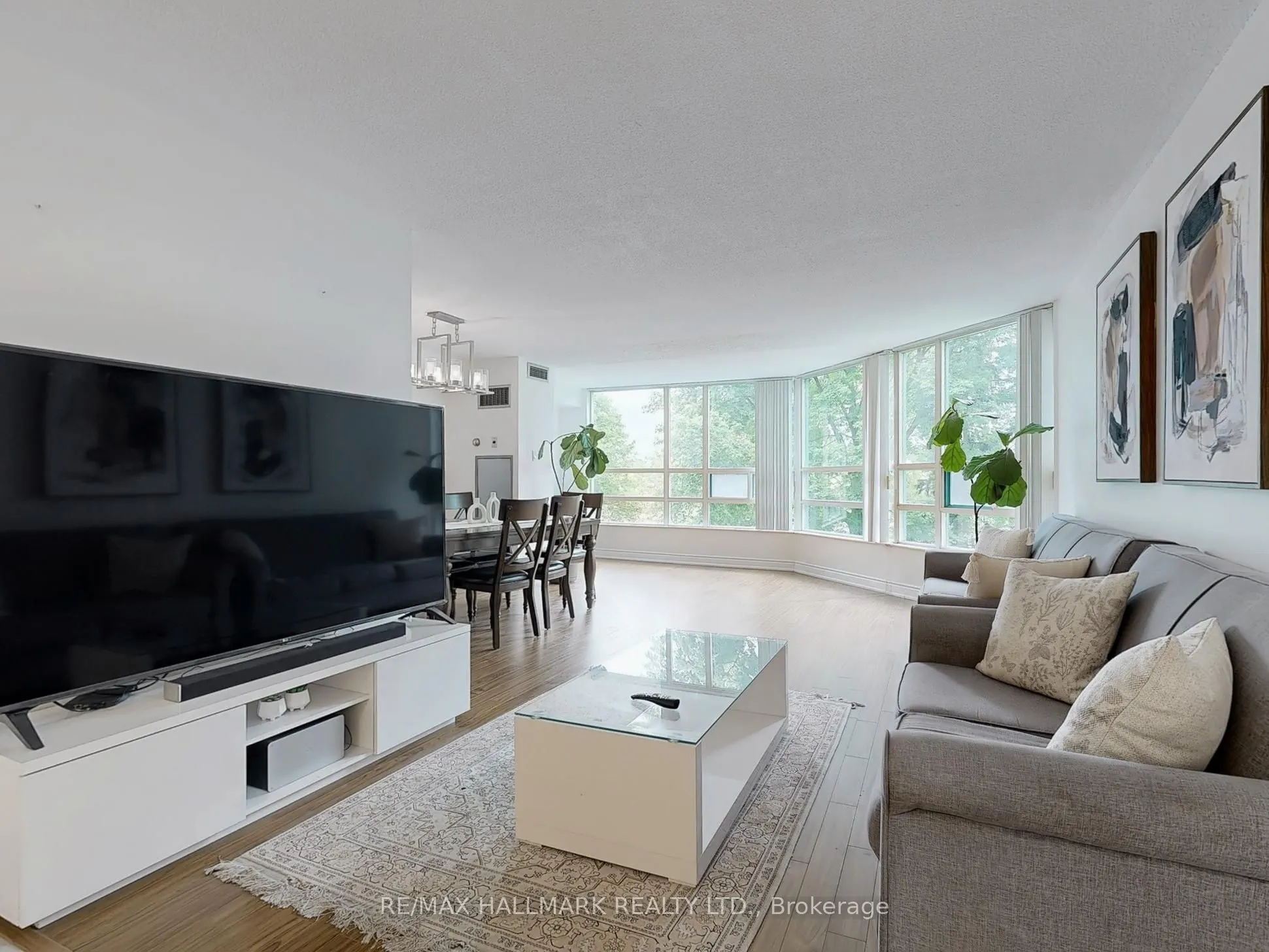 7805 Bayview Avenue, #223