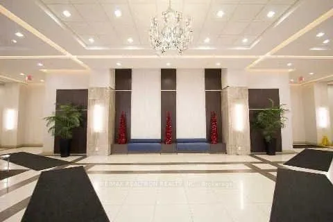 7171 Yonge Street, #2412