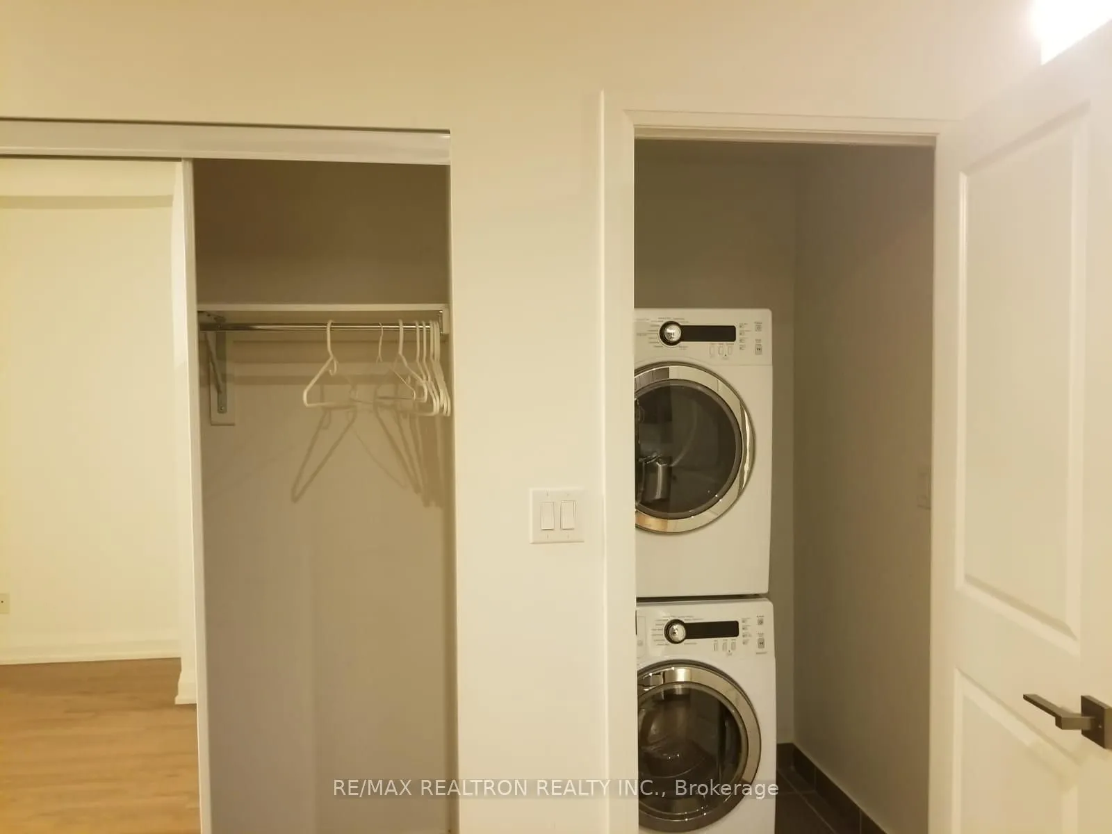 7171 Yonge Street, #2412