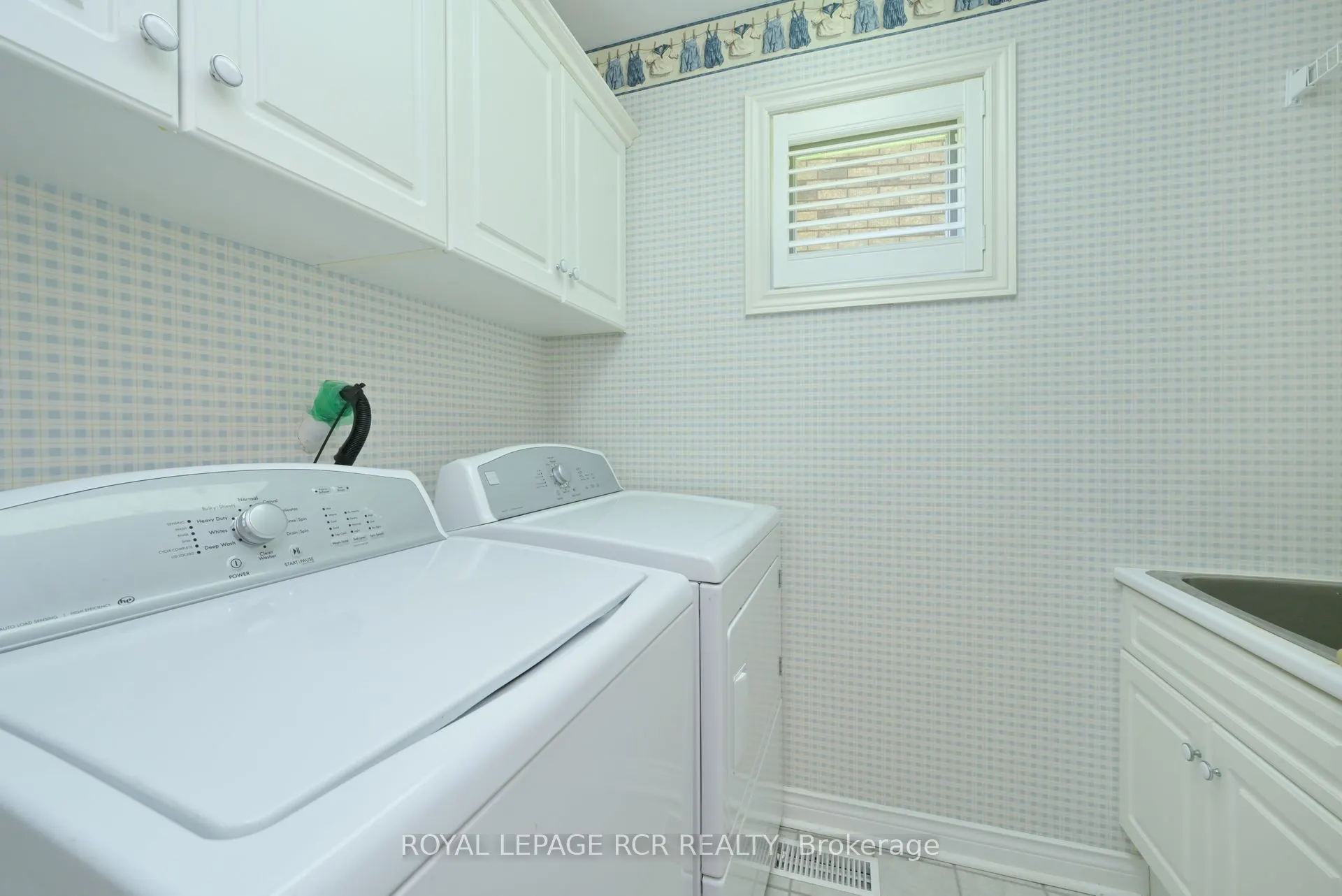 6 Belair Place, #23