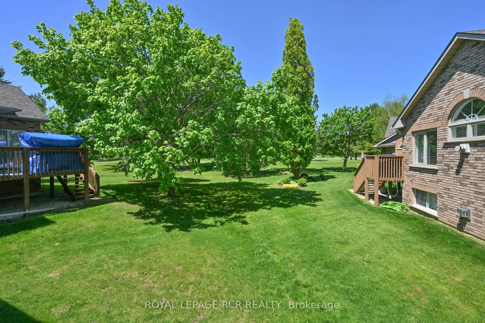 6 Belair Place, #23