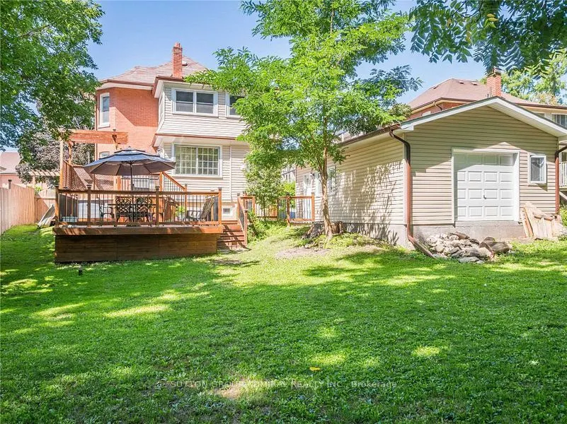 119 Barrie Street