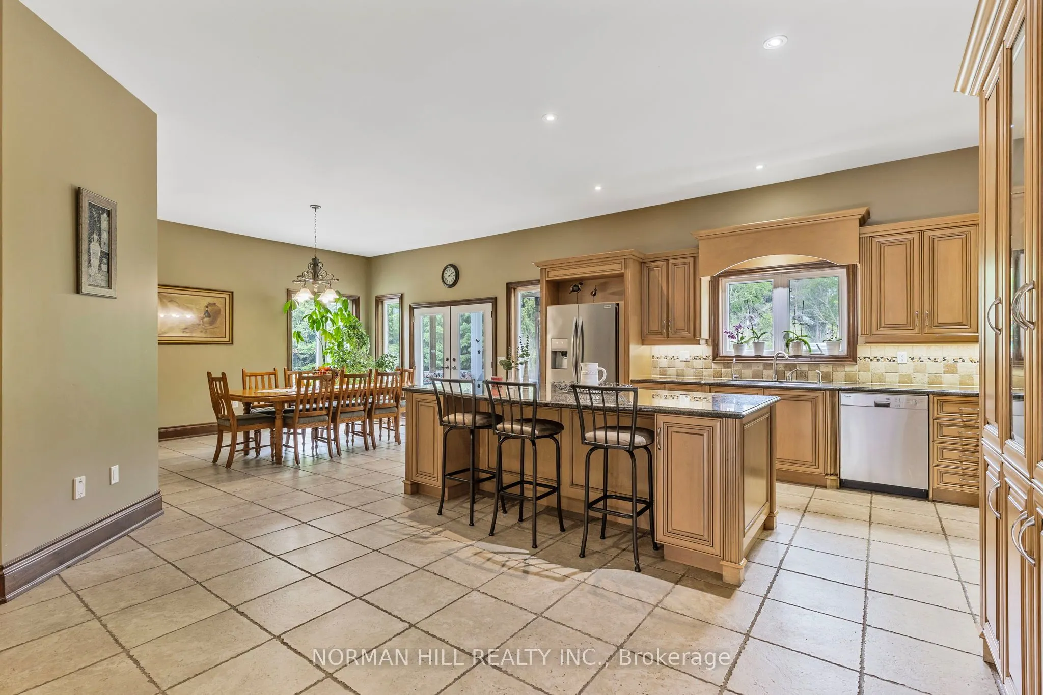 16415 7th Concession Road