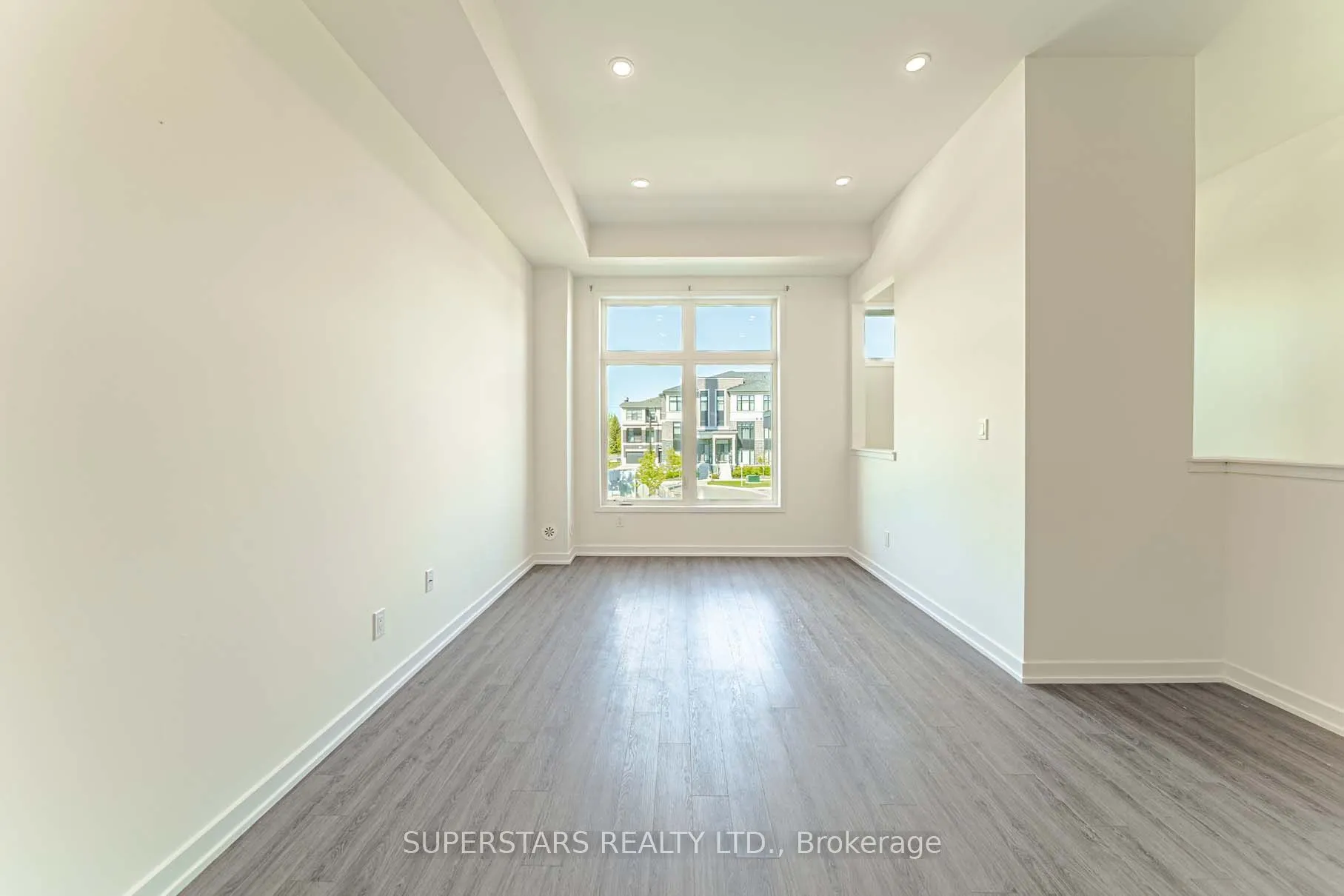 21 Armillo Place