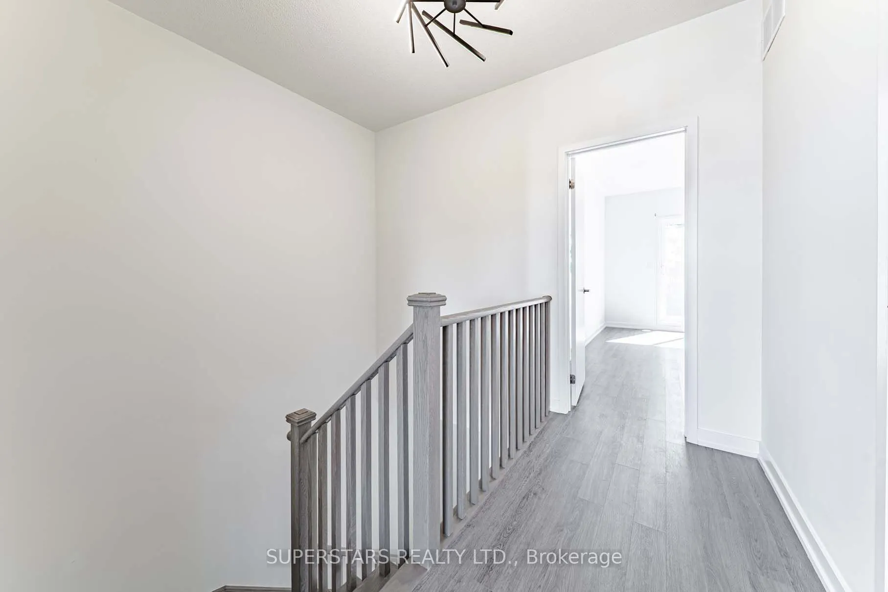 21 Armillo Place