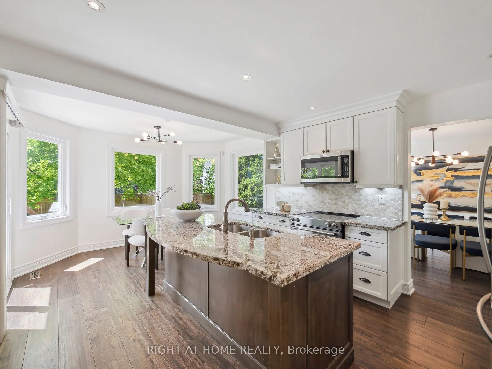 71 Golf Links Drive