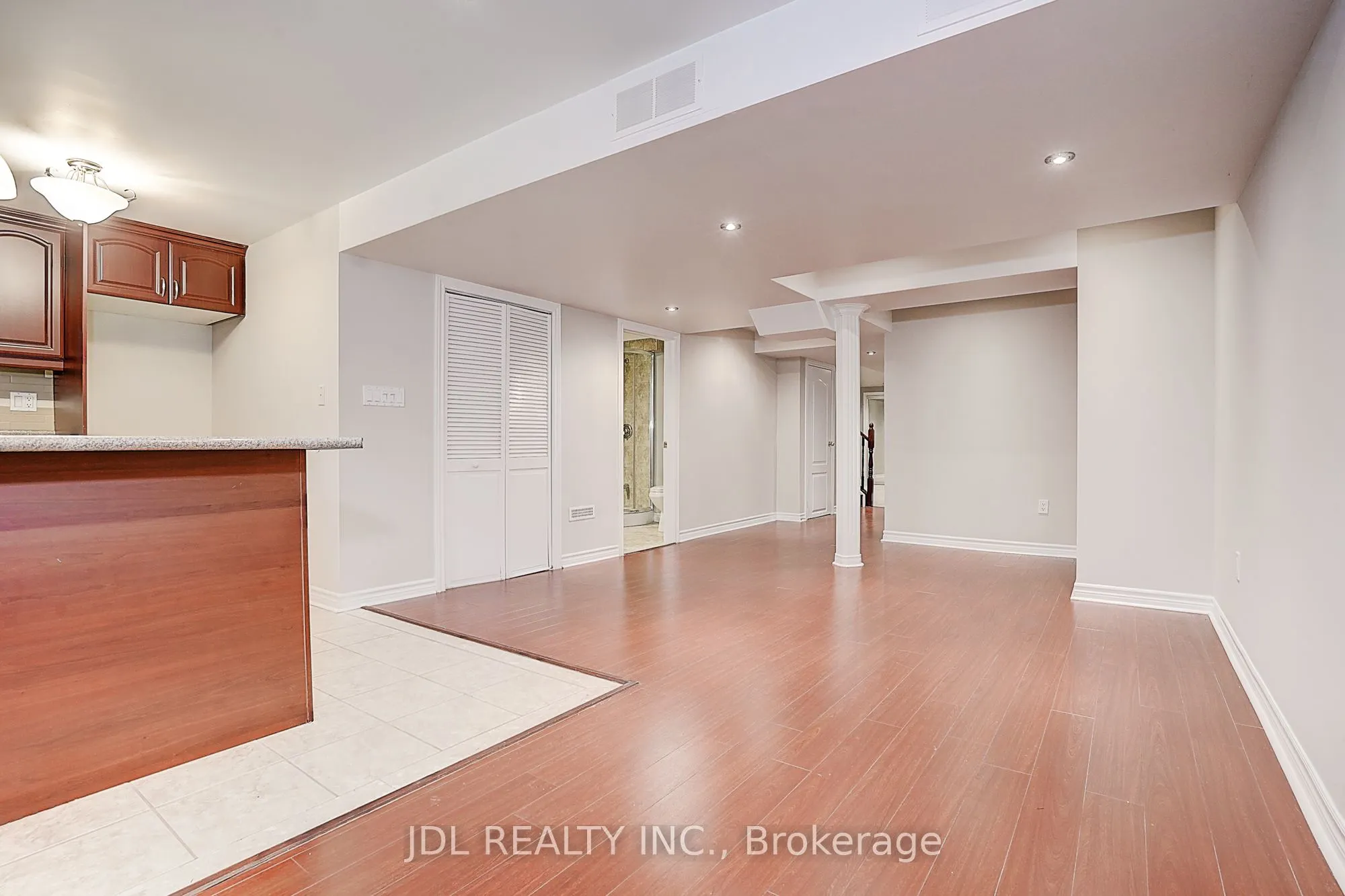 64 Pillar Rock Crescent