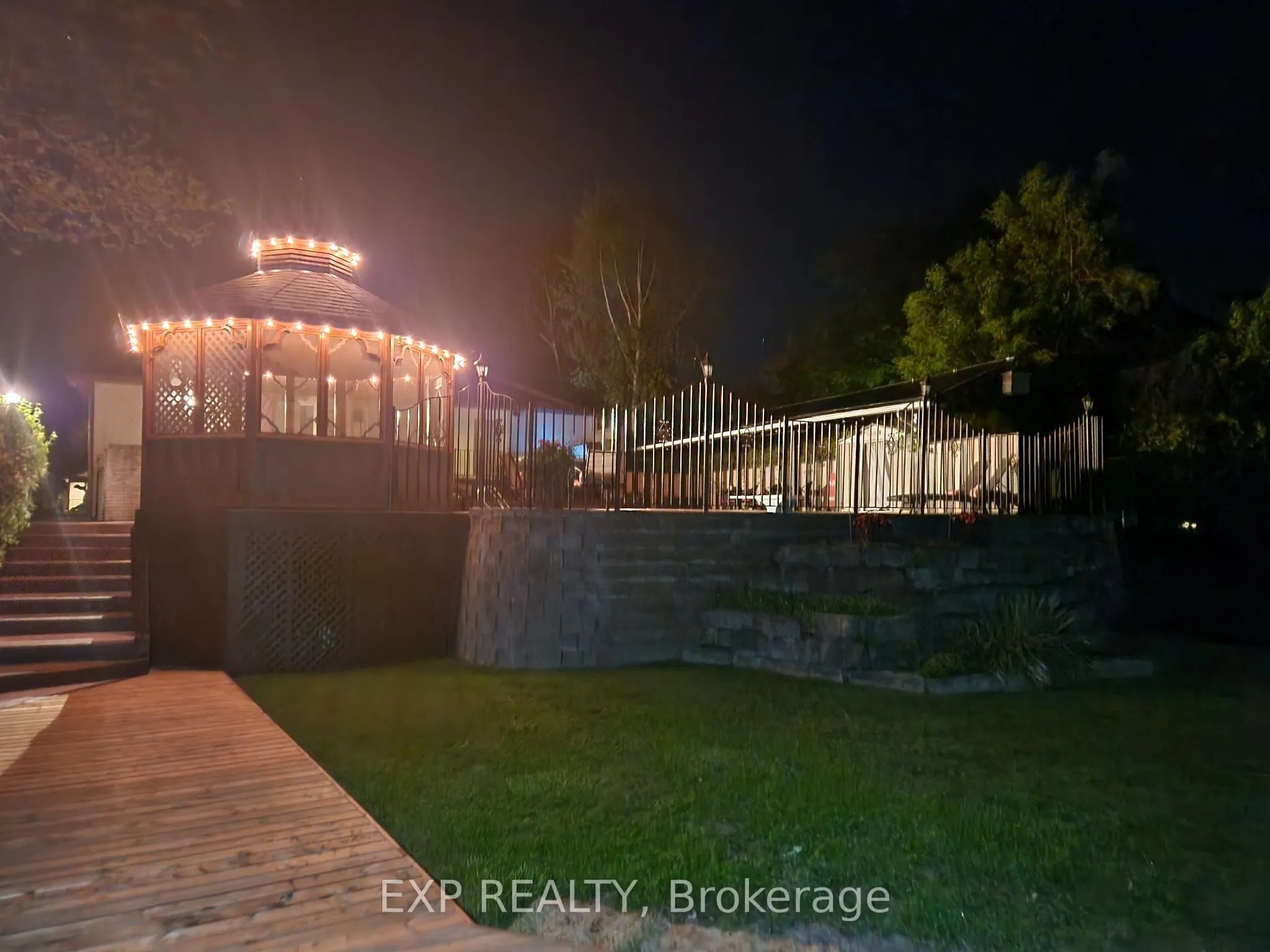 233 Sand Road