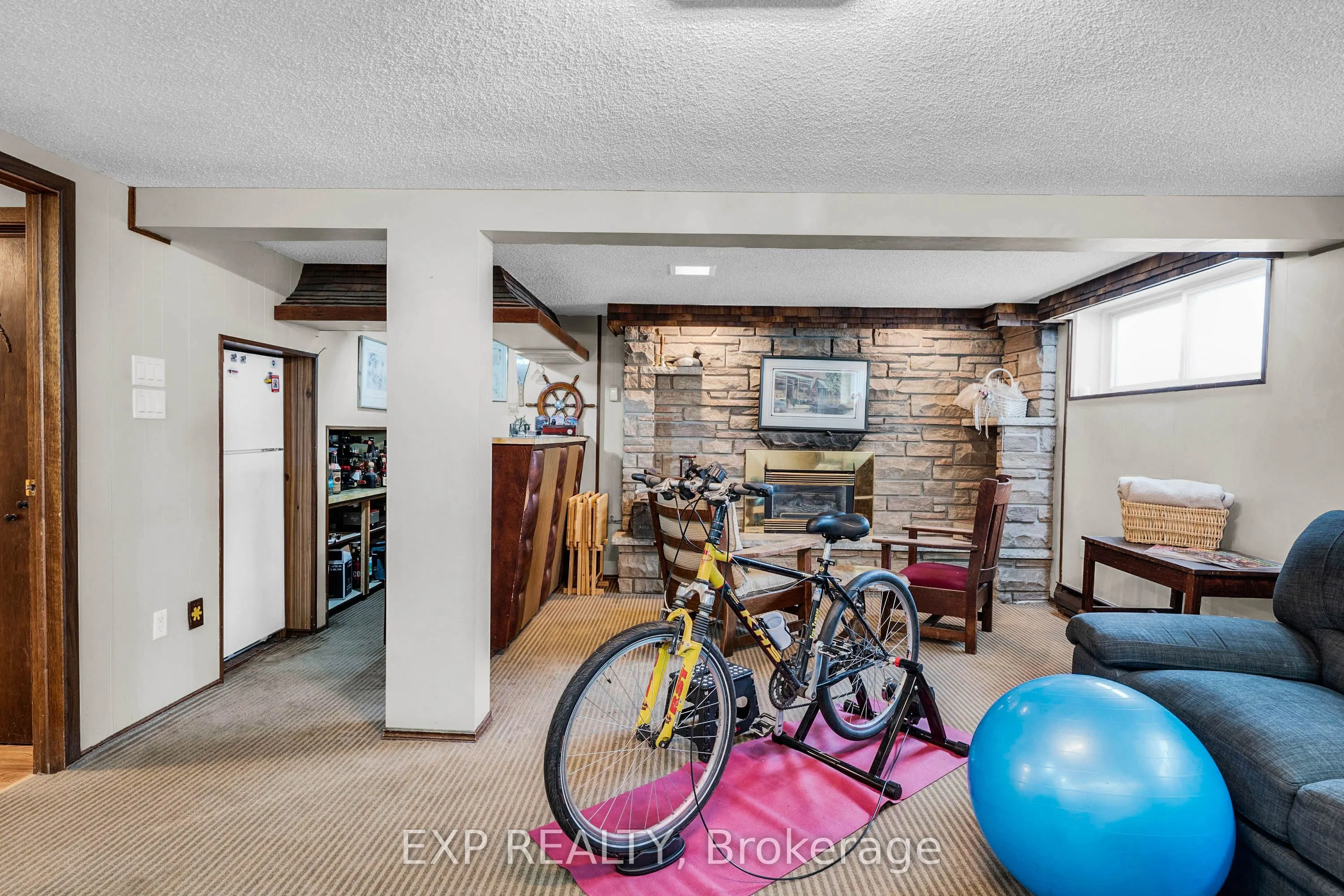 233 Sand Road