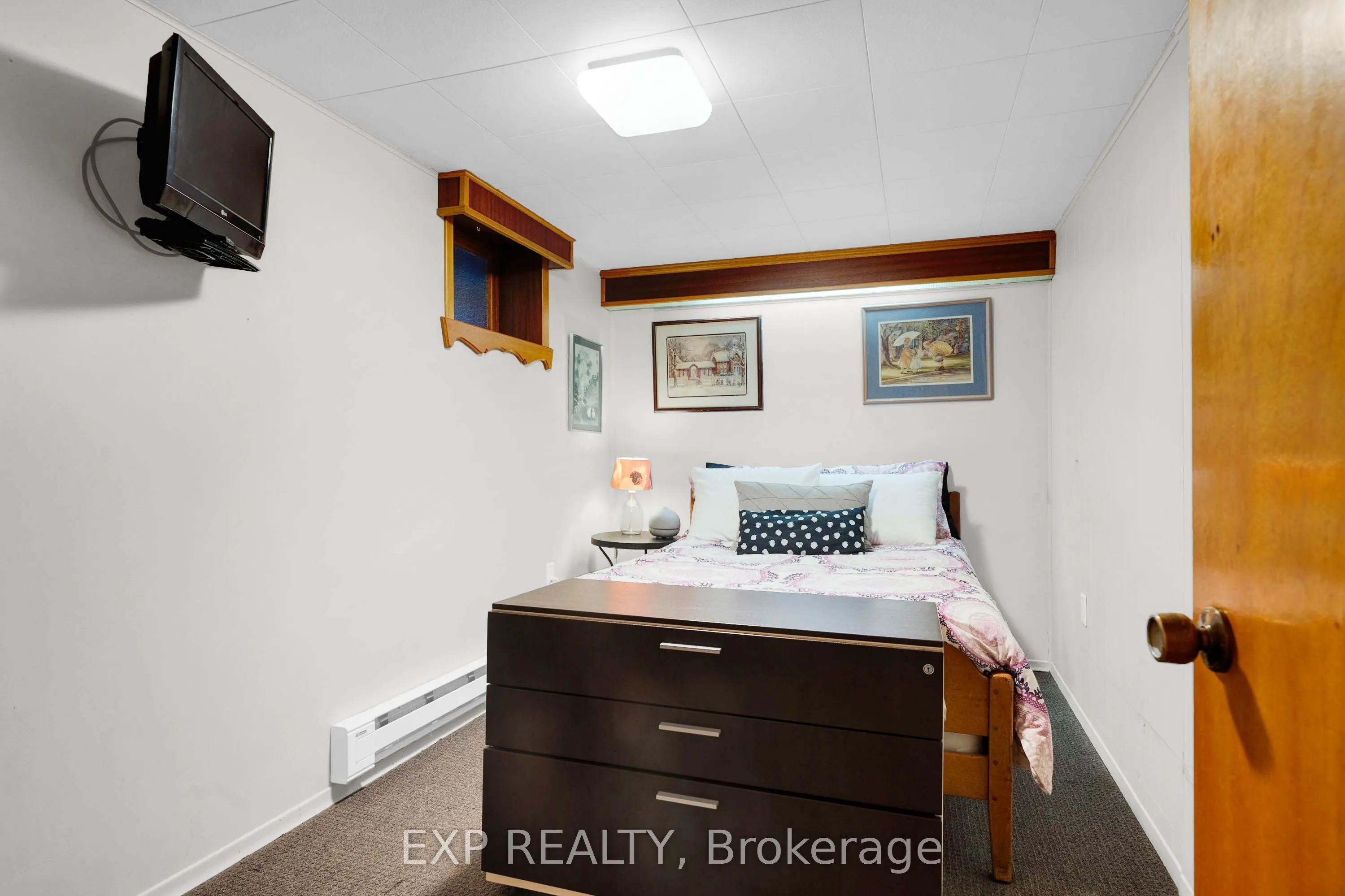 233 Sand Road