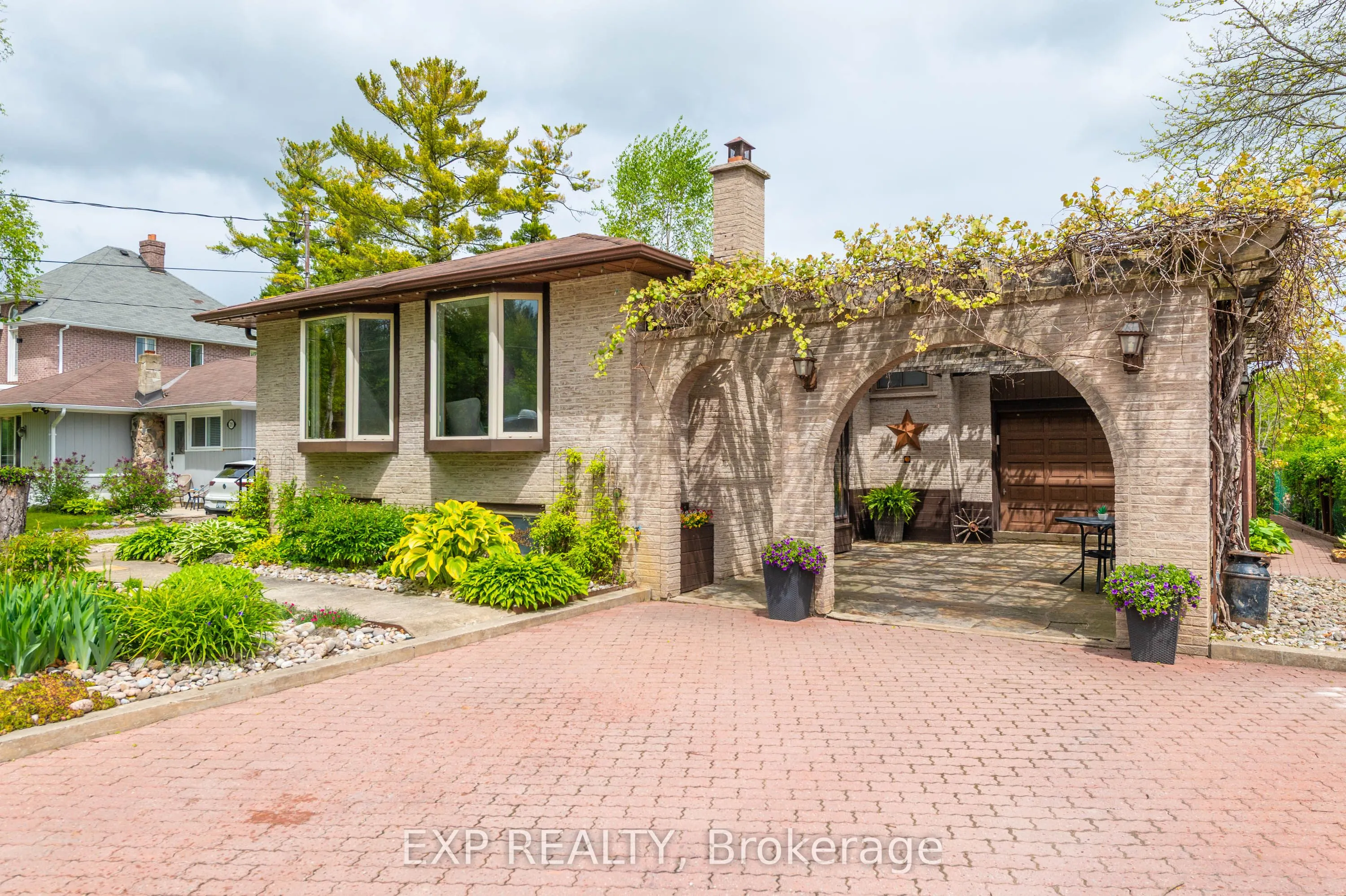 233 Sand Road