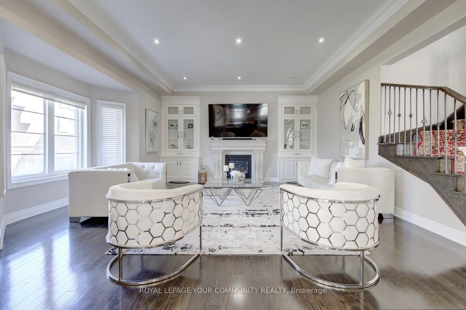 38 Alrob Court