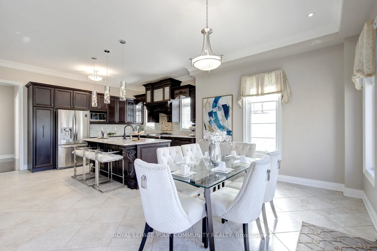 38 Alrob Court