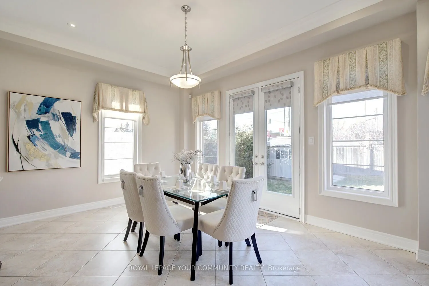 38 Alrob Court